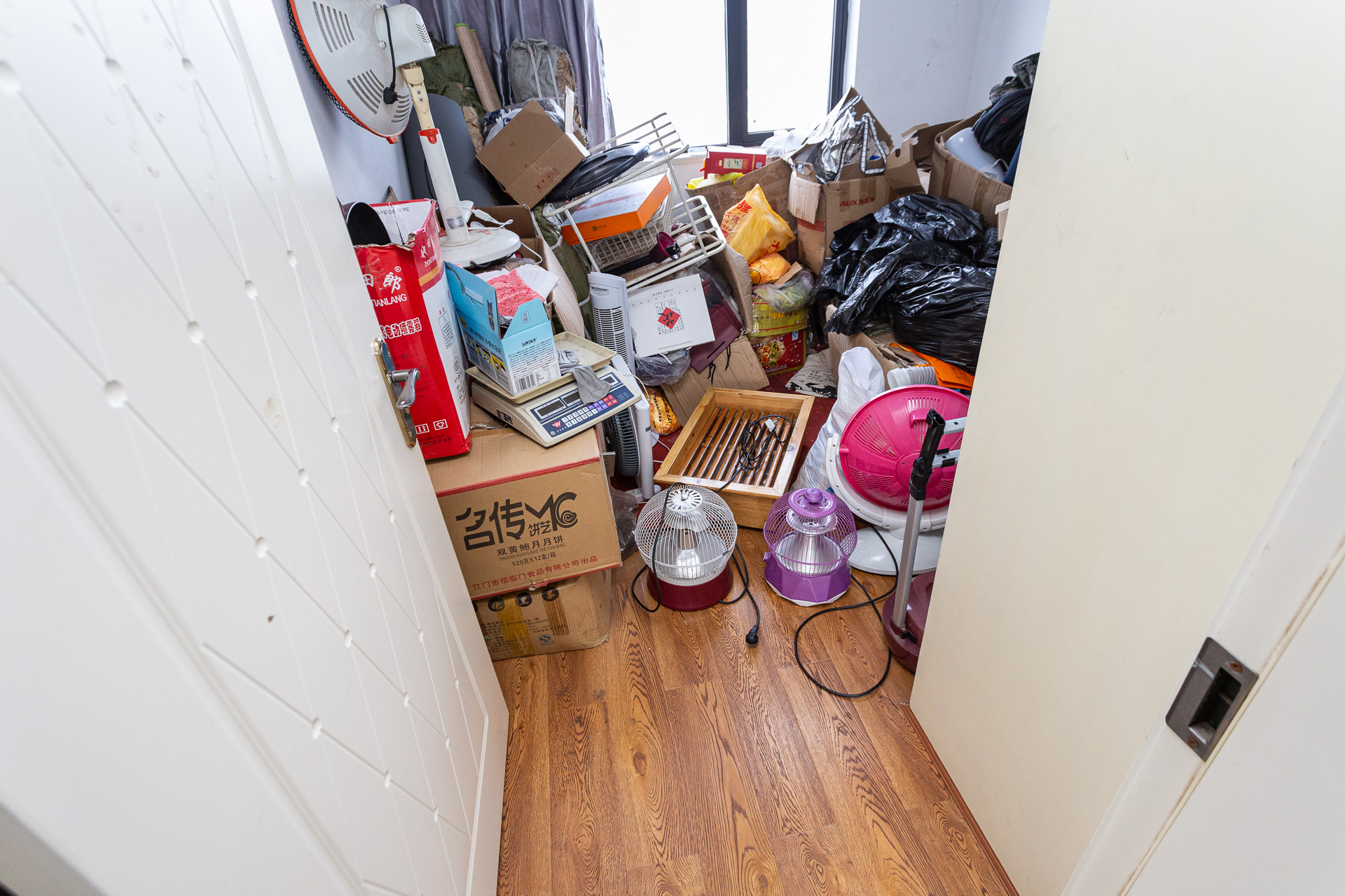 润和之悦(金泽园) 4室2厅1卫 105.0万 润和之悦(金泽园) 4室2厅1卫 105.0万卧室