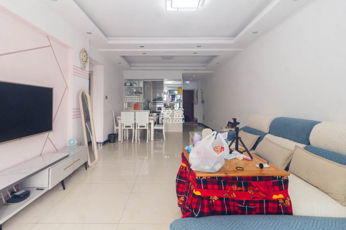 佳美紫郡  3室2厅1卫    54.8万 佳美紫郡  3室2厅1卫    54.8万客厅