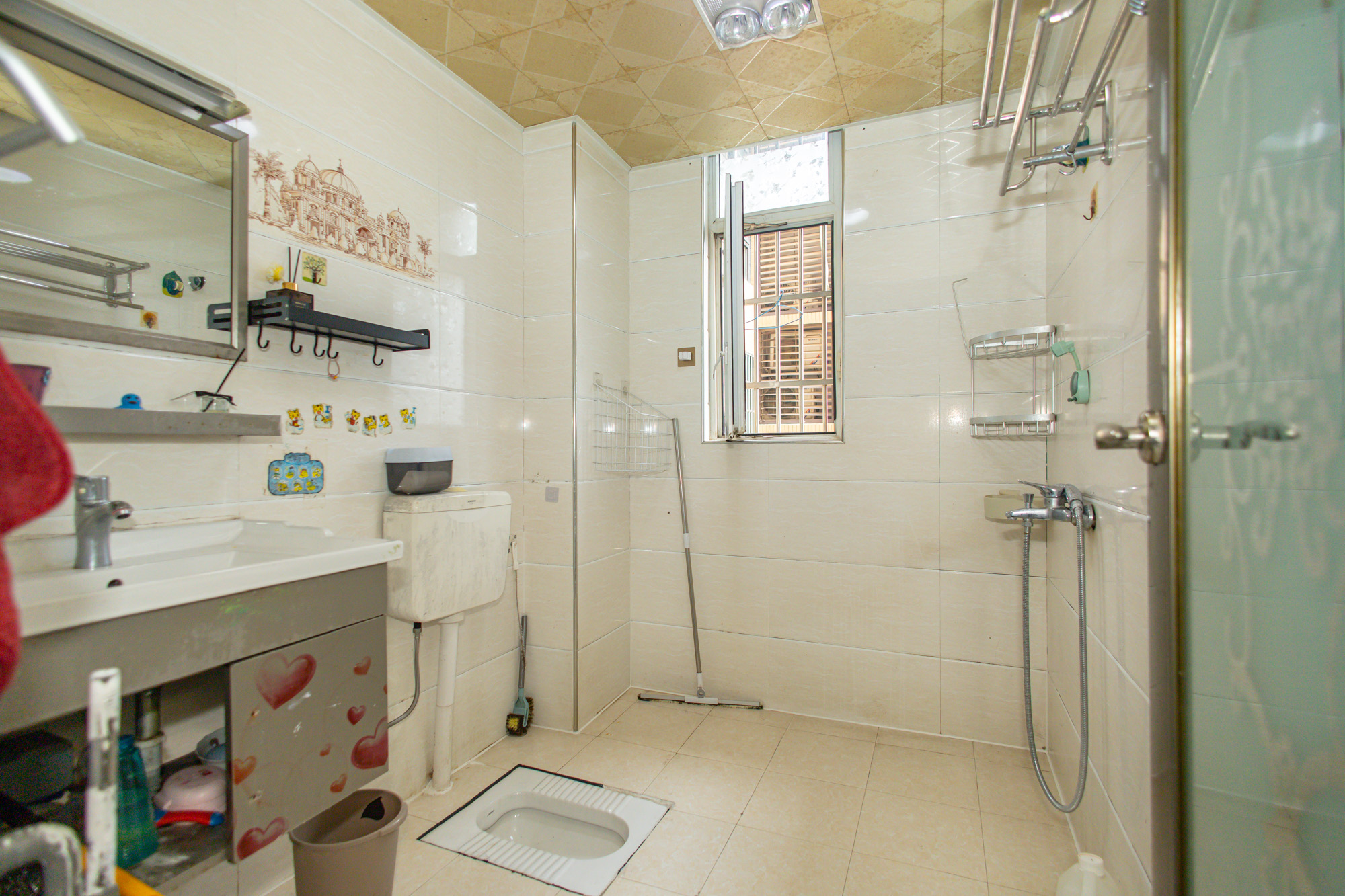 东方航标 1室1厅1卫 69.0万 东方航标 1室1厅1卫 69.0万卫生间