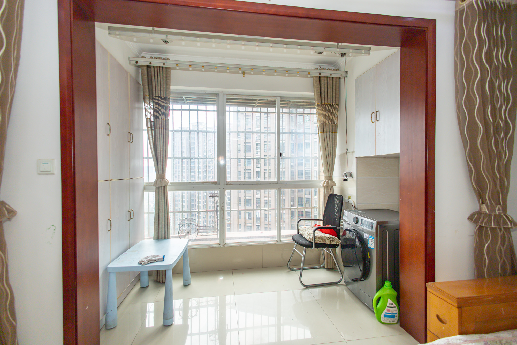 东方航标 1室1厅1卫 69.0万 东方航标 1室1厅1卫 69.0万阳台