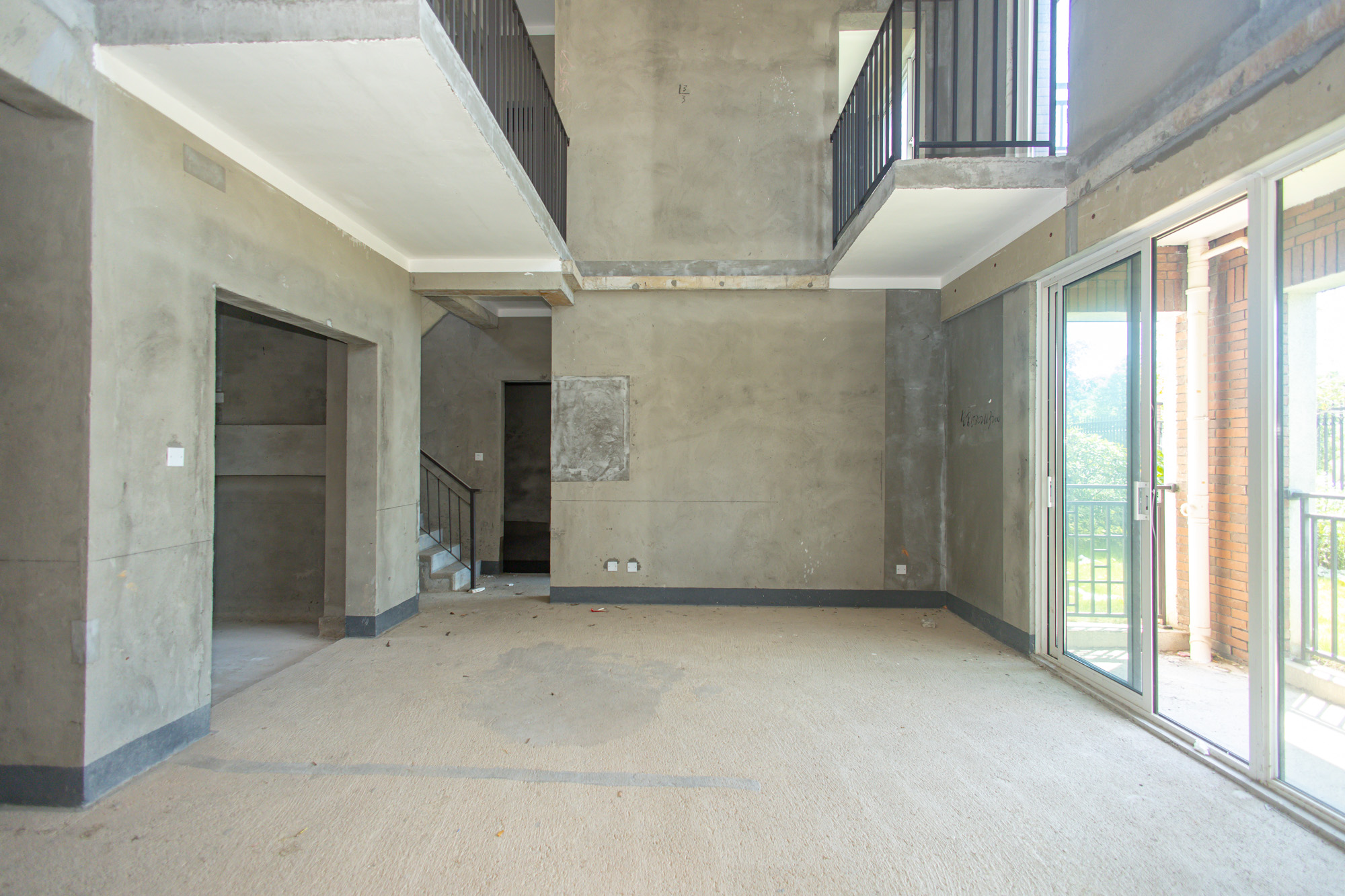 金地艺境 4室2厅2卫 169.0万 金地艺境 4室2厅2卫 169.0万客厅