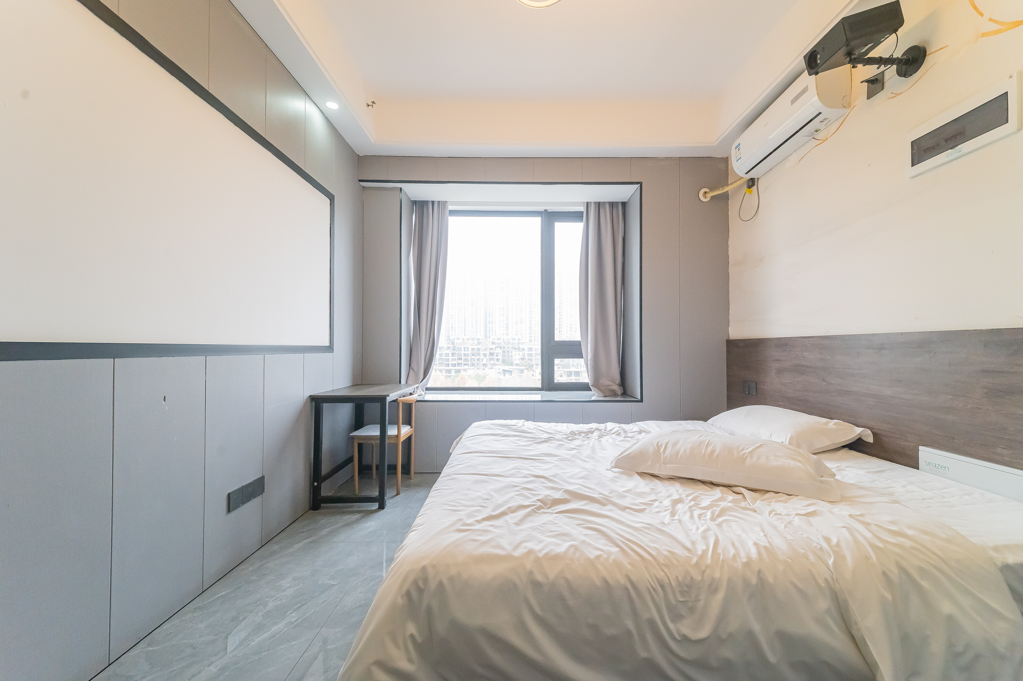 新城悦隽公园 1室1厅1卫 17.0万 新城悦隽公园 1室1厅1卫 17.0万客厅