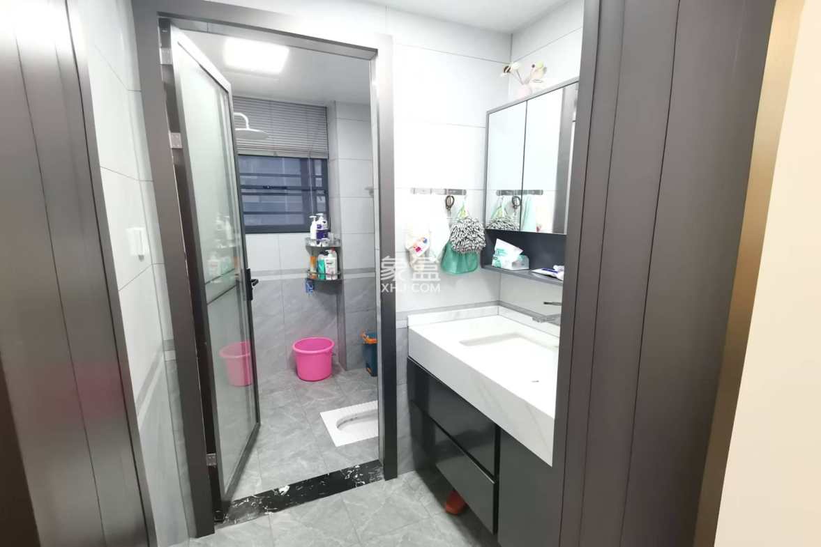 香江豪苑 4室2厅2卫 95.8万 香江豪苑 4室2厅2卫 95.8万室内图