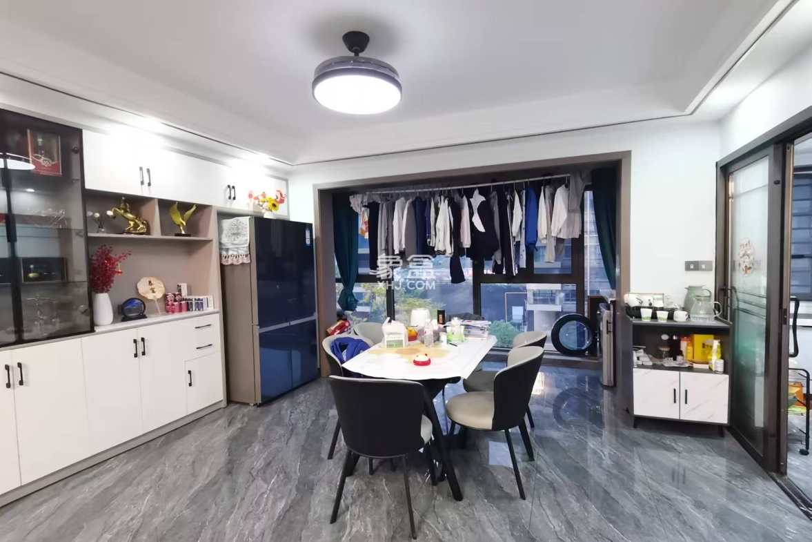 香江豪苑 4室2厅2卫 95.8万 香江豪苑 4室2厅2卫 95.8万室内图