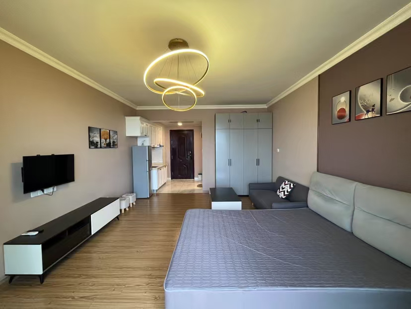 华耀碧桂园十里江湾誉峯 1室1厅1卫 1300.0元/月 华耀碧桂园十里江湾誉峯 1室1厅1卫 1300.0元/月室内图