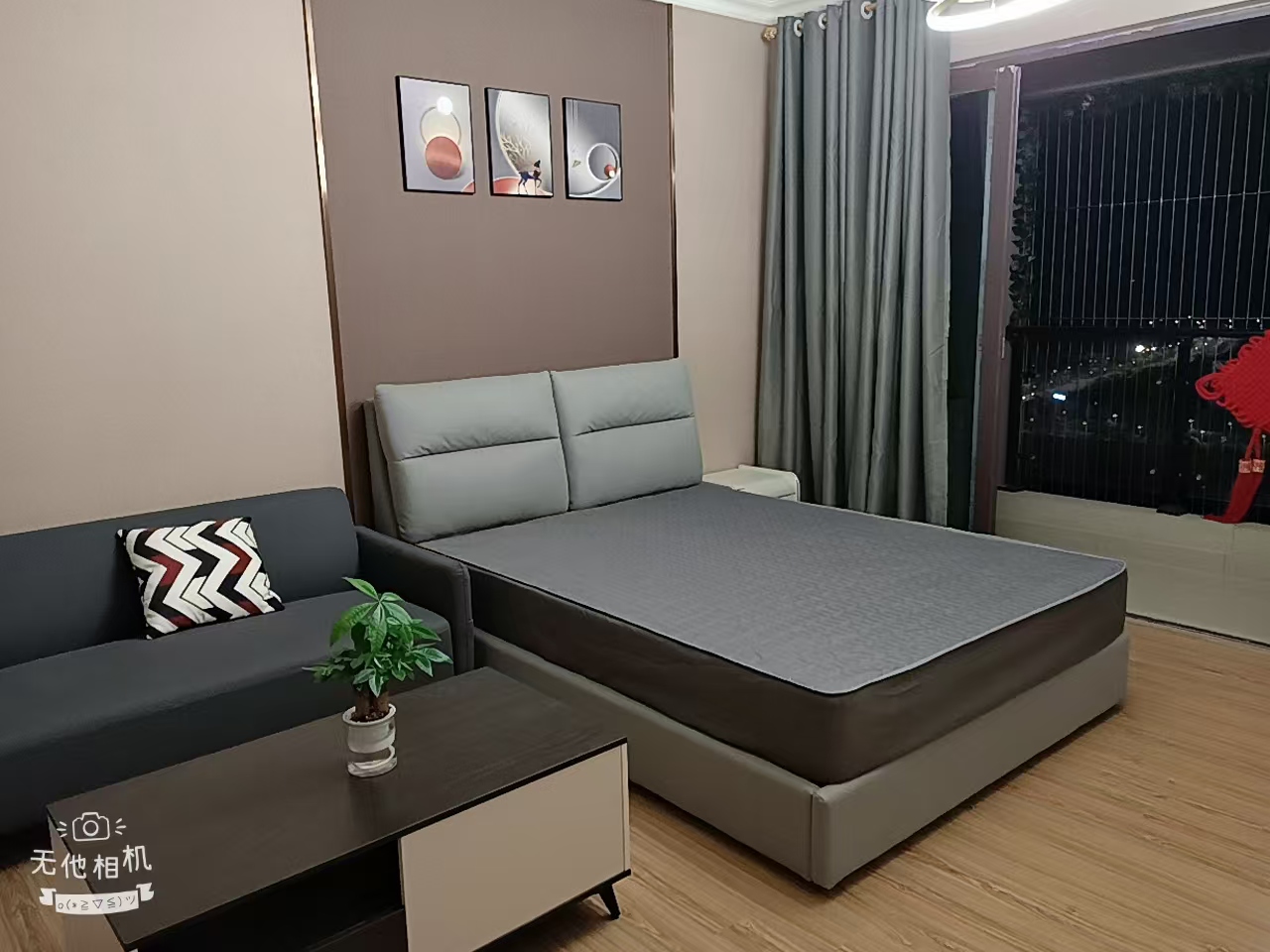 华耀碧桂园十里江湾誉峯 1室1厅1卫 1300.0元/月 华耀碧桂园十里江湾誉峯 1室1厅1卫 1300.0元/月室内图