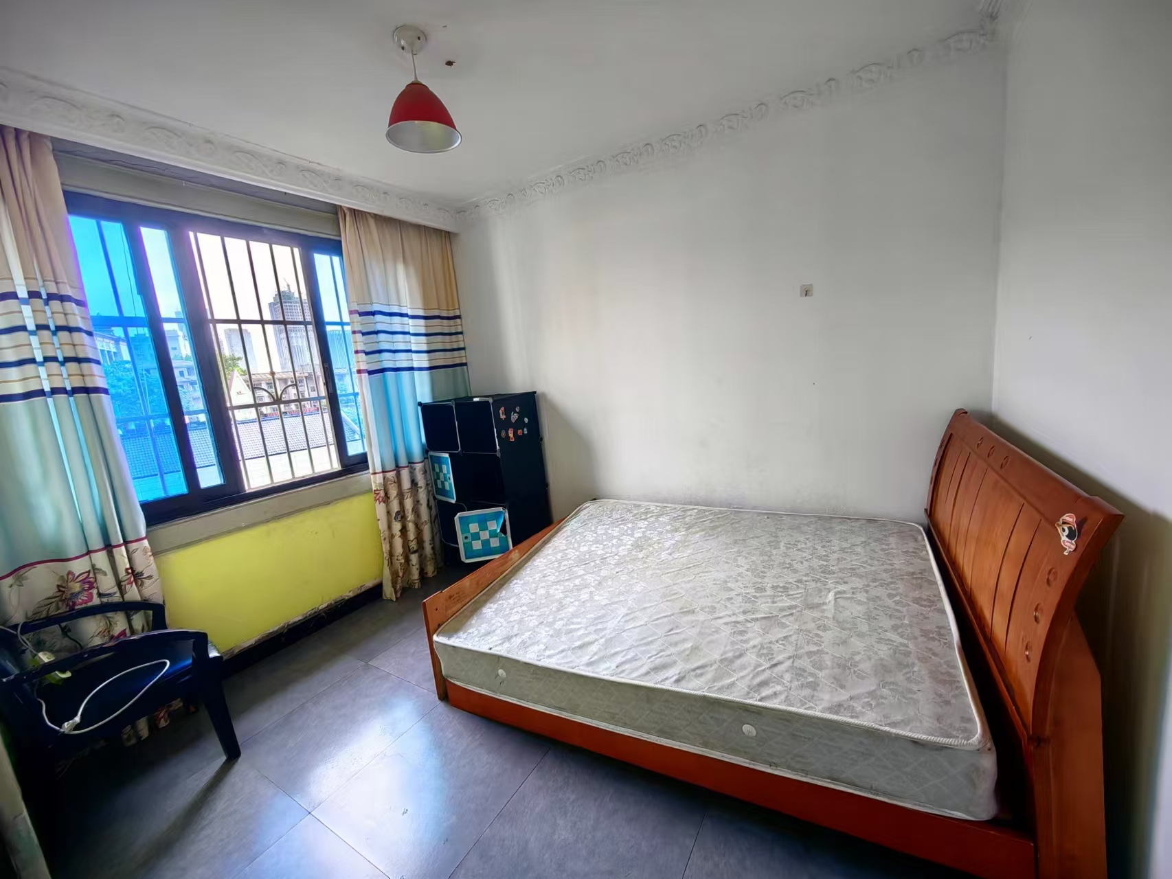 青山祠社区 2室1厅1卫 1300.0元/月 青山祠社区 2室1厅1卫 1300.0元/月室内图