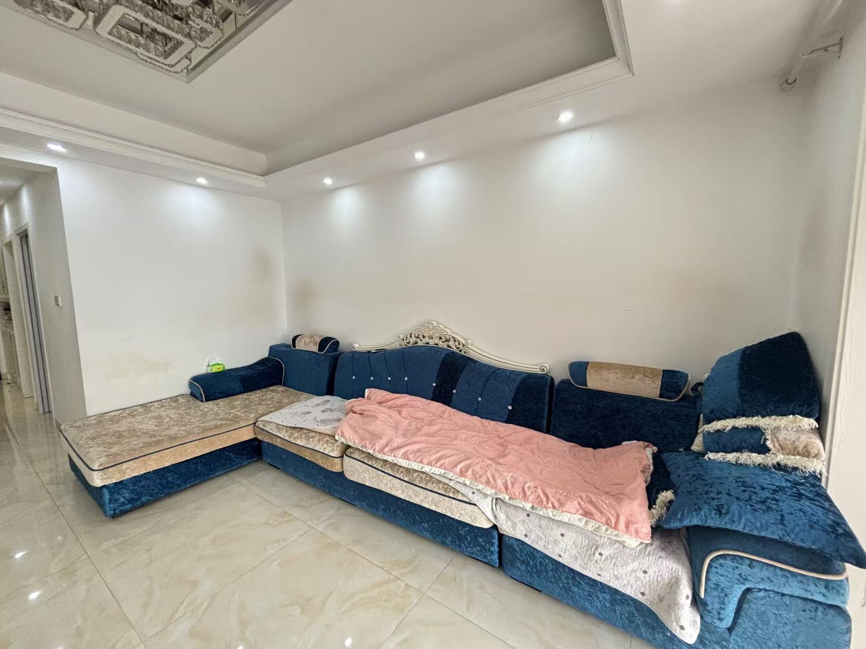 资江明珠  2室2厅1卫    1600.0元/月 资江明珠  2室2厅1卫    1600.0元/月室内图