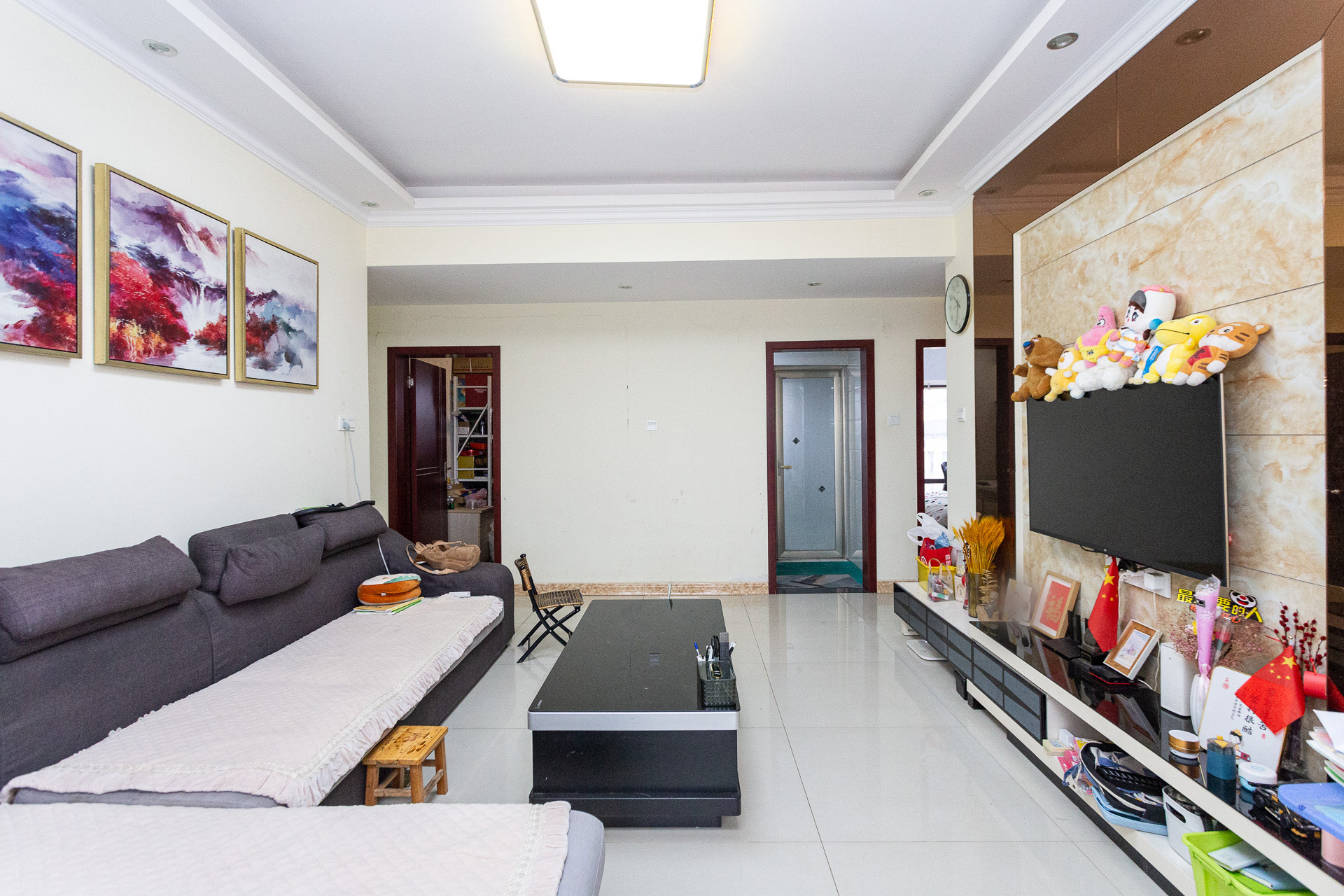 南山苏迪亚诺 3室2厅1卫 64.8万 南山苏迪亚诺 3室2厅1卫 64.8万客厅