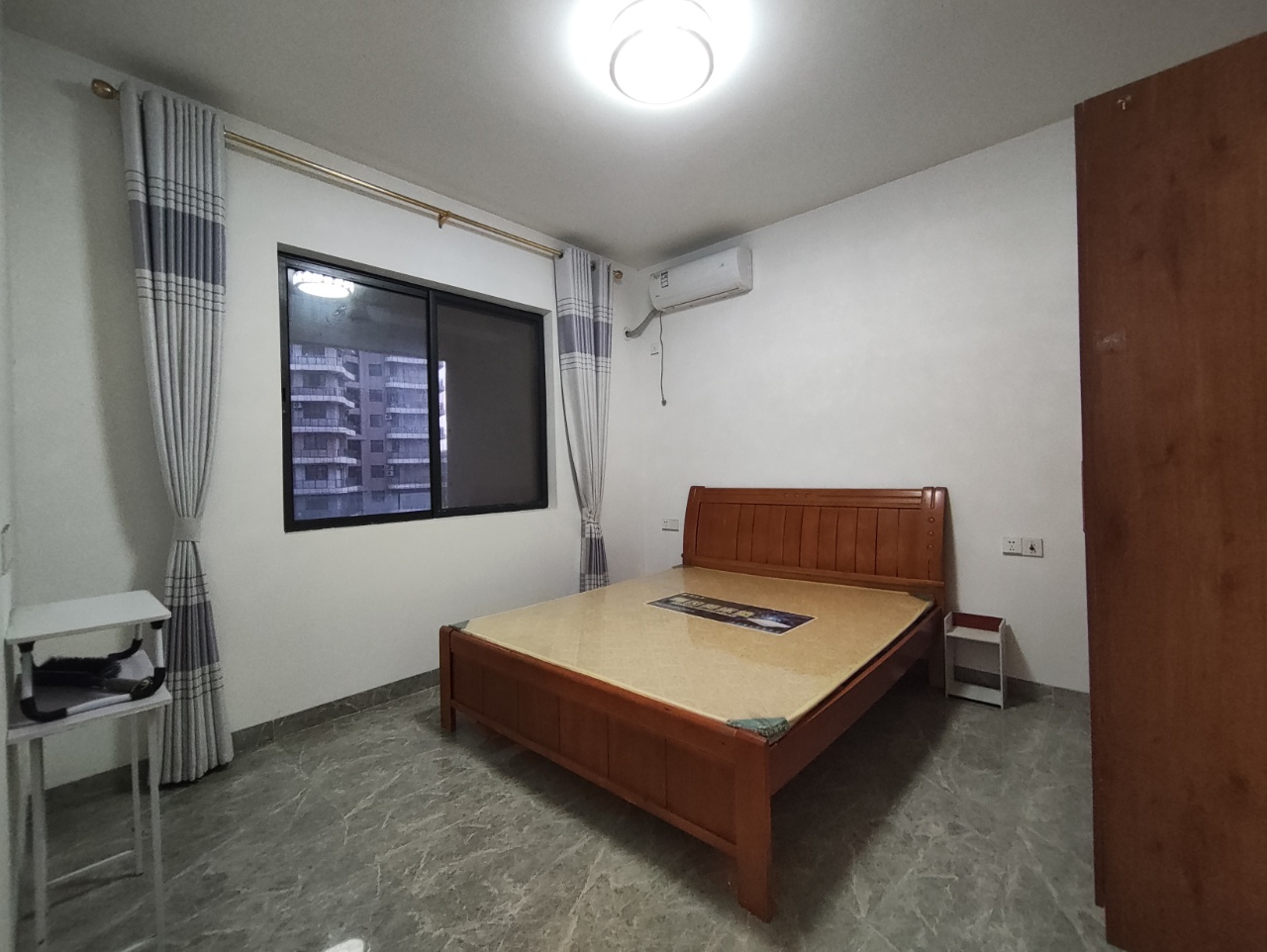 绿地海长流二期 2室2厅1卫 131.0万 绿地海长流二期 2室2厅1卫 131.0万室内图