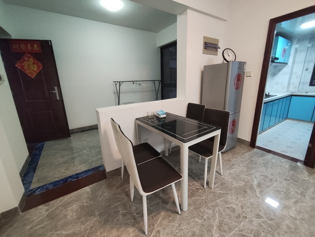 绿地海长流二期 2室2厅1卫 131.0万 绿地海长流二期 2室2厅1卫 131.0万室内图