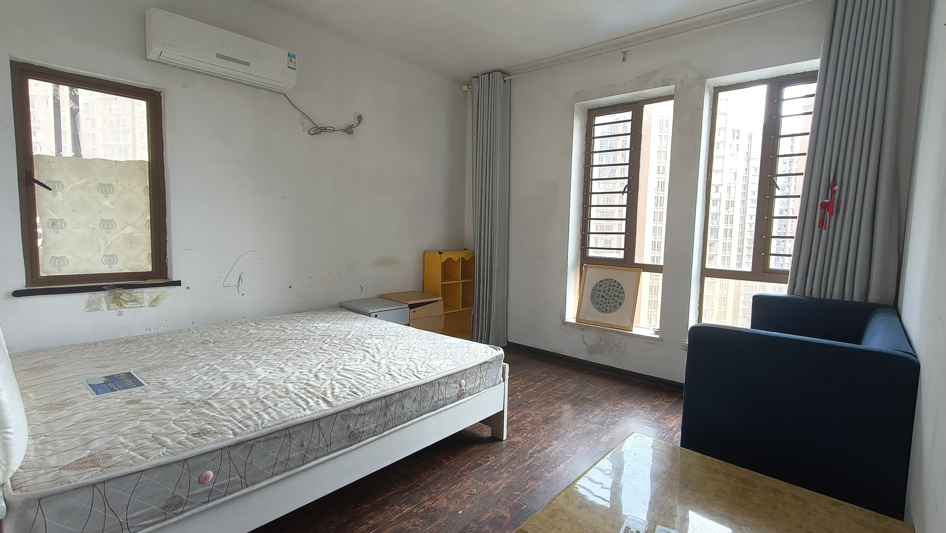 第六都(陆都小区) 4室2厅2卫 4000.0元/月 第六都(陆都小区) 4室2厅2卫 4000.0元/月室内图