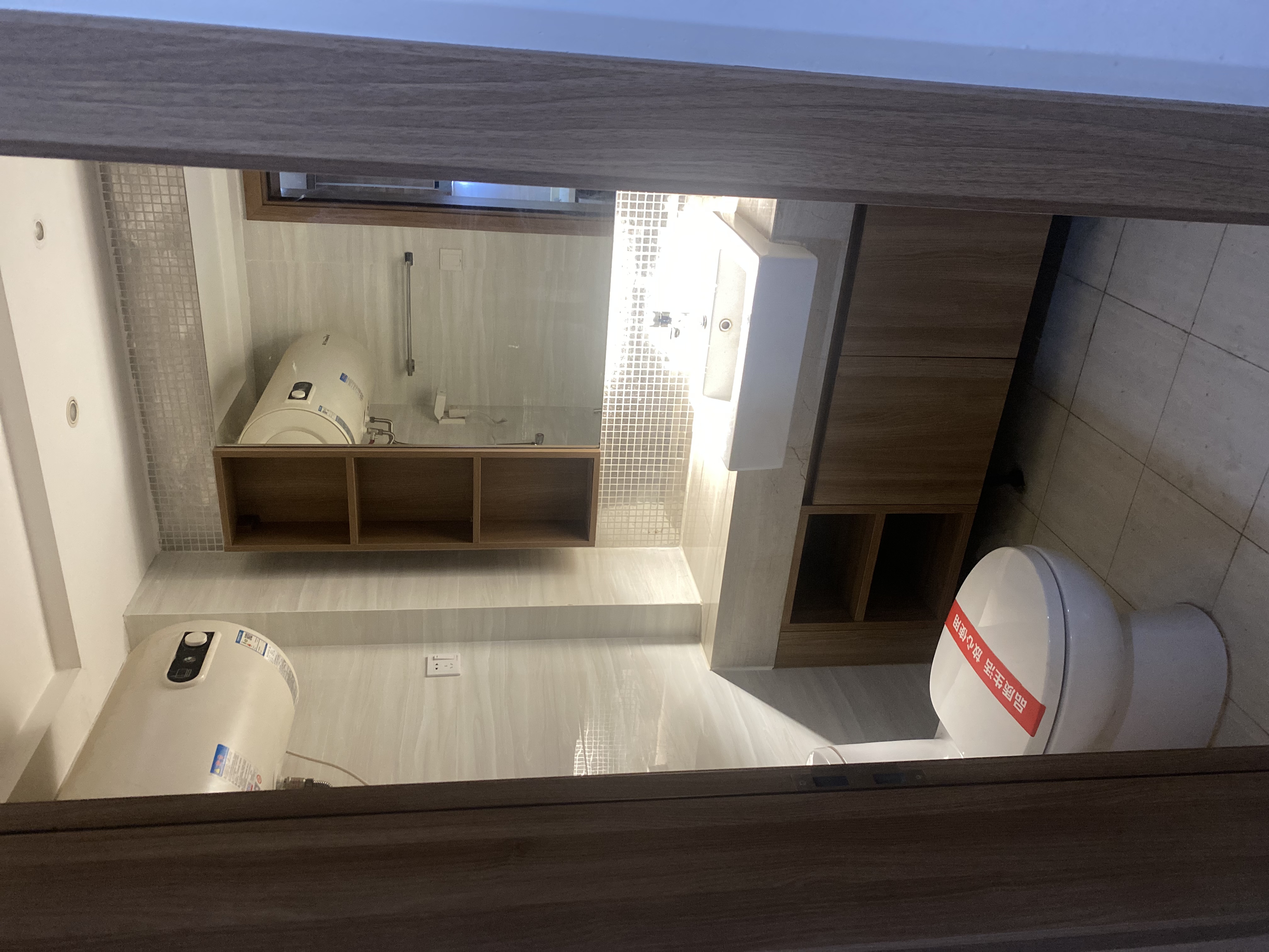 恒大绿洲 1室1厅1卫 1200.0元/月 恒大绿洲 1室1厅1卫 1200.0元/月室内图