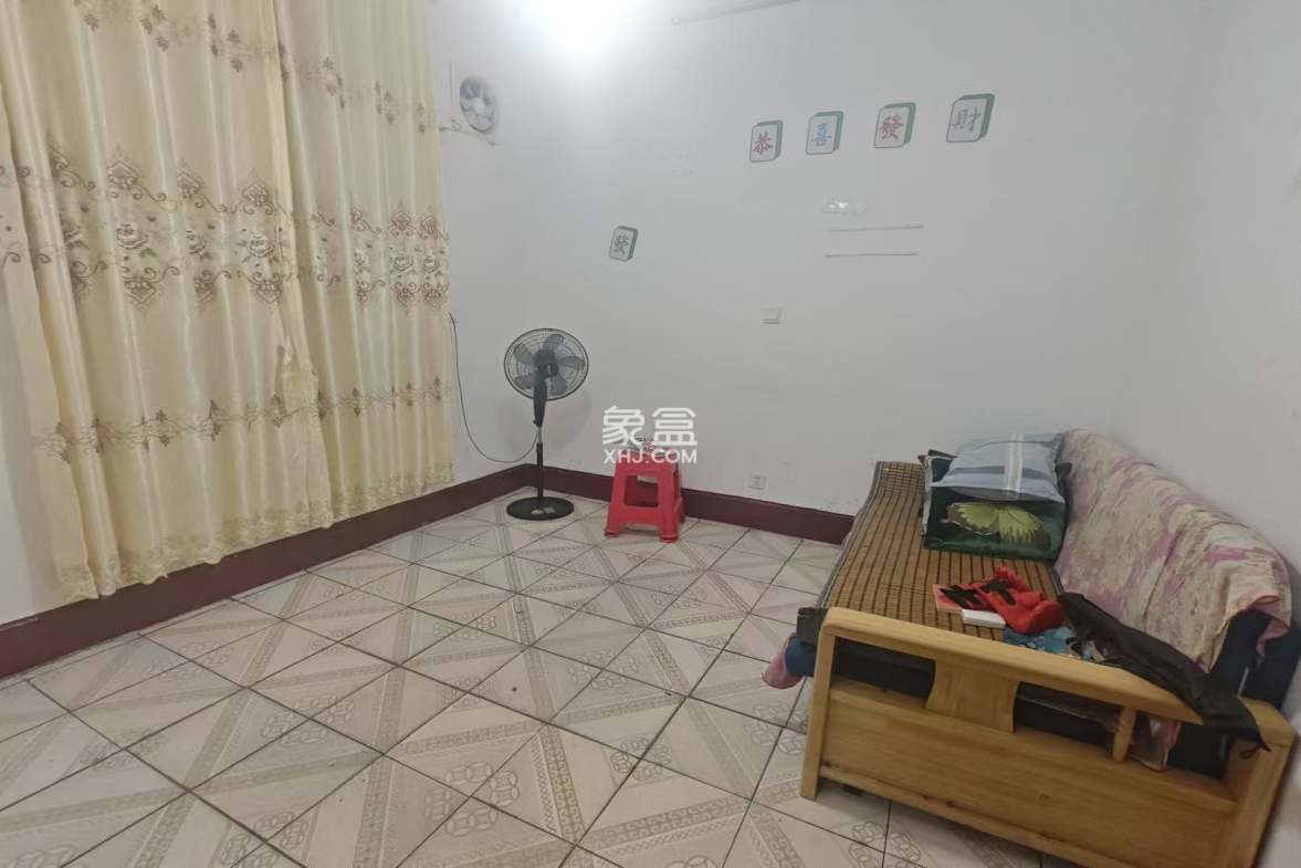 省水院宿舍 2室2厅1卫 2000.0元/月 省水院宿舍 2室2厅1卫 2000.0元/月室内图