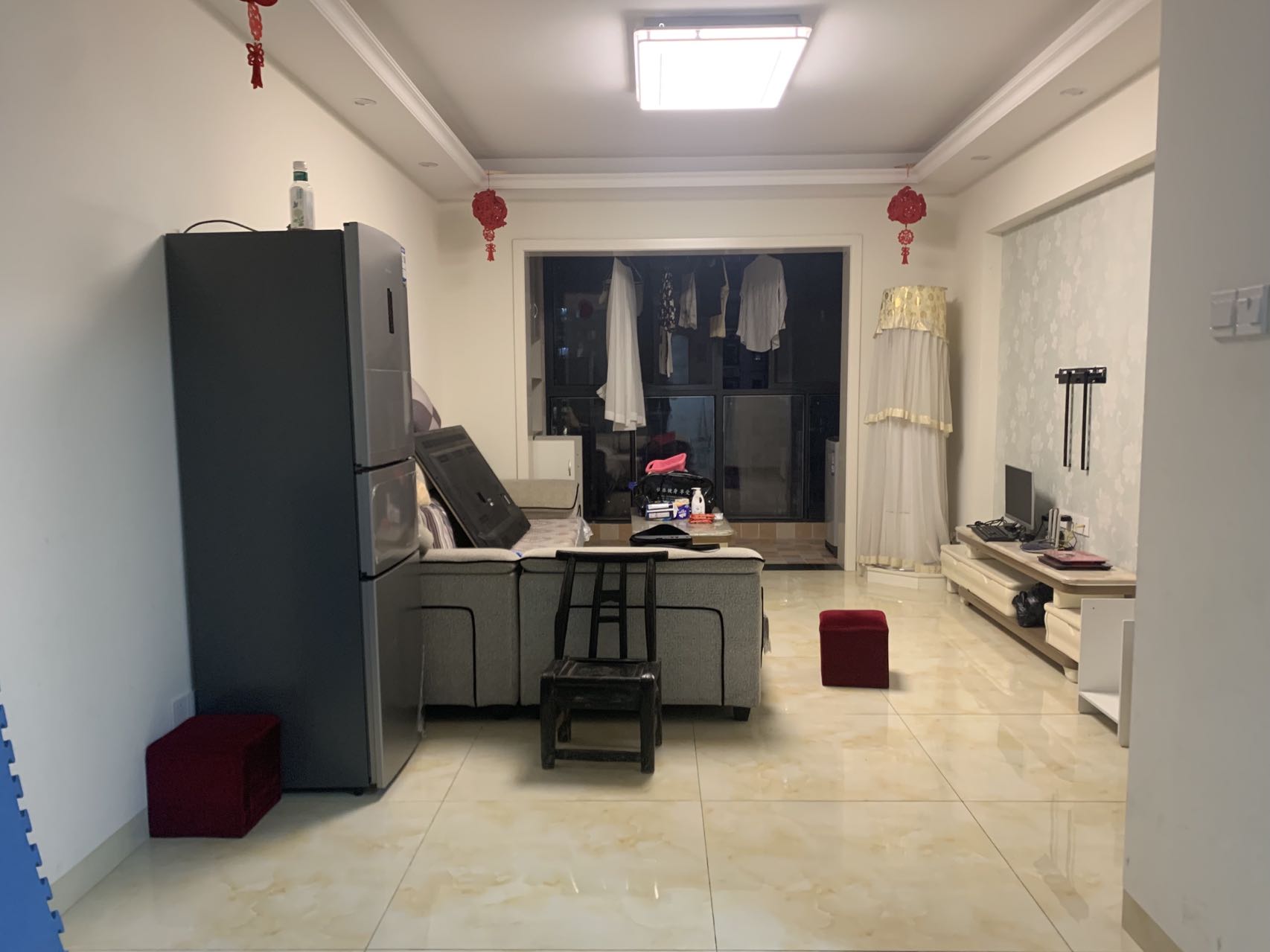 杜鹃文苑  2室1厅1卫   2000.00元/月室内图1