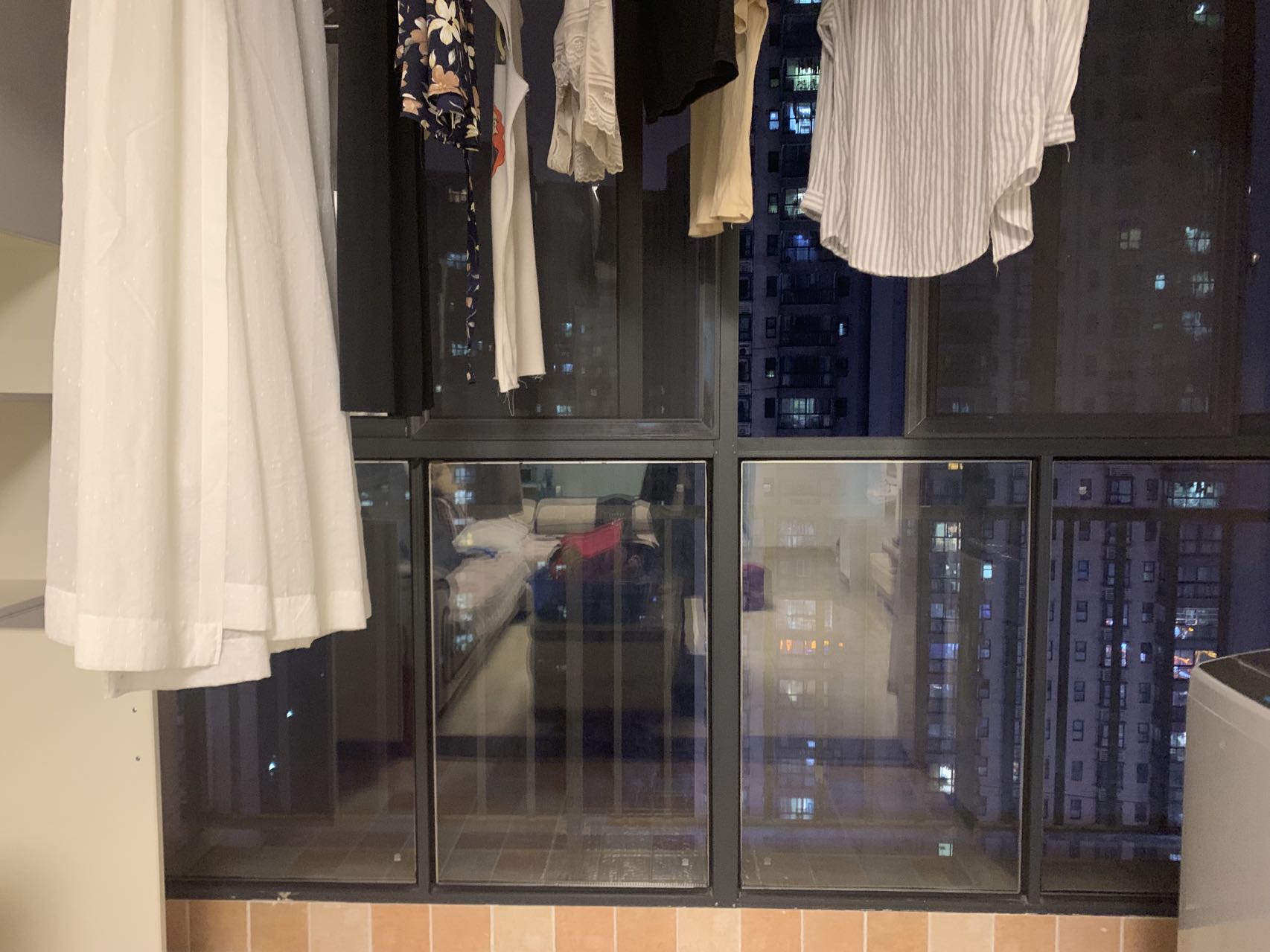 杜鹃文苑  2室1厅1卫   2000.00元/月室内图