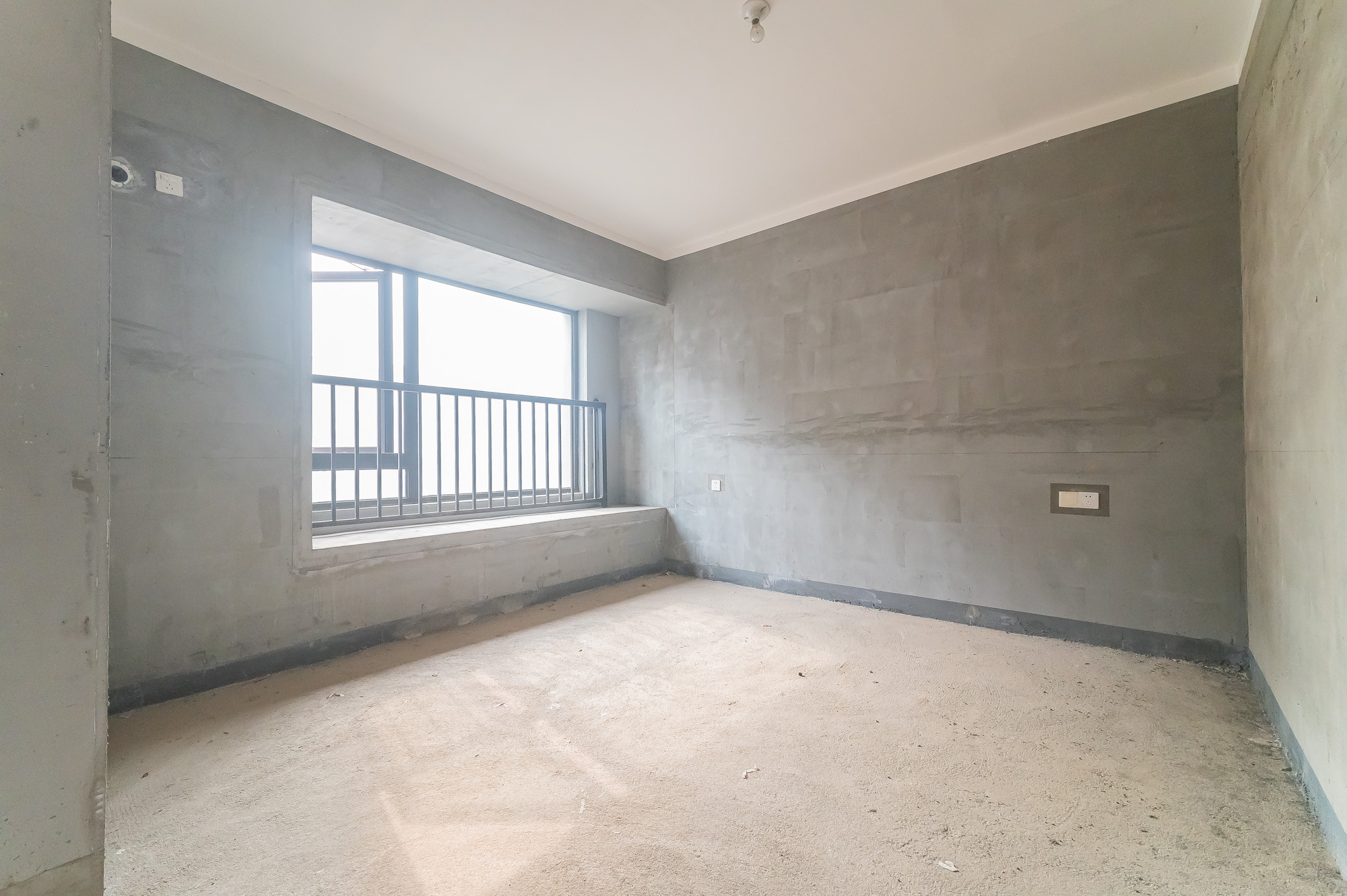 中交建发松雅院  4室2厅2卫   162.80万其他