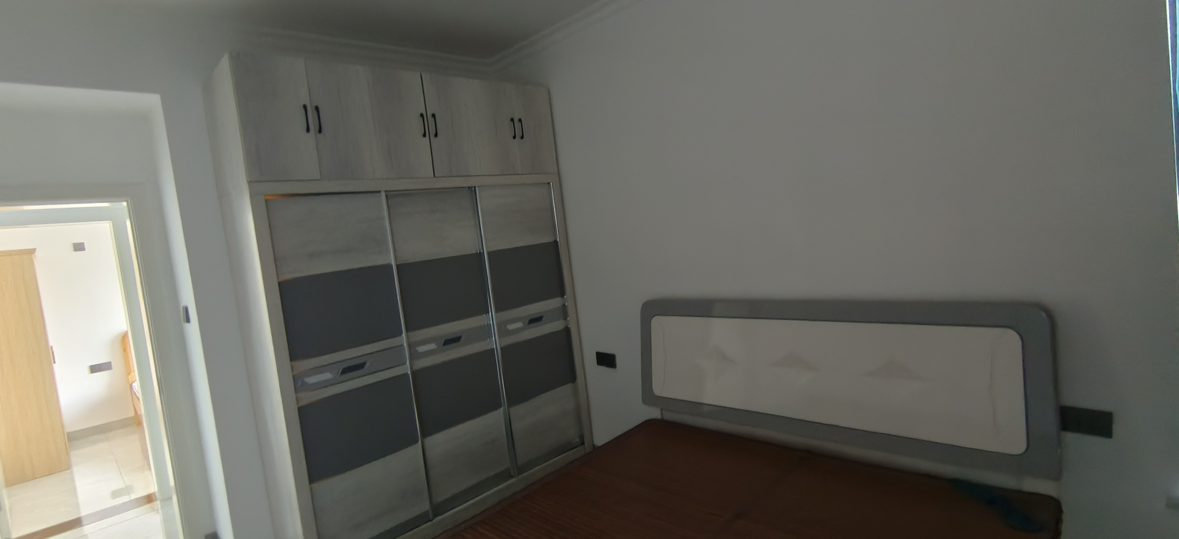 金轮翡翠名园 3室2厅1卫 1900.0元/月 金轮翡翠名园 3室2厅1卫 1900.0元/月室内图