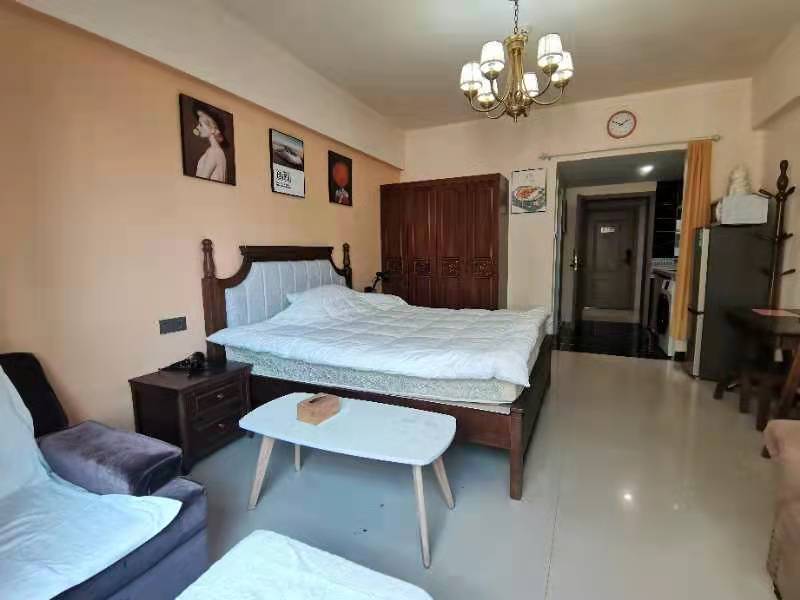 长远华樟名府 1室1厅1卫 1600.0元/月 长远华樟名府 1室1厅1卫 1600.0元/月室内图