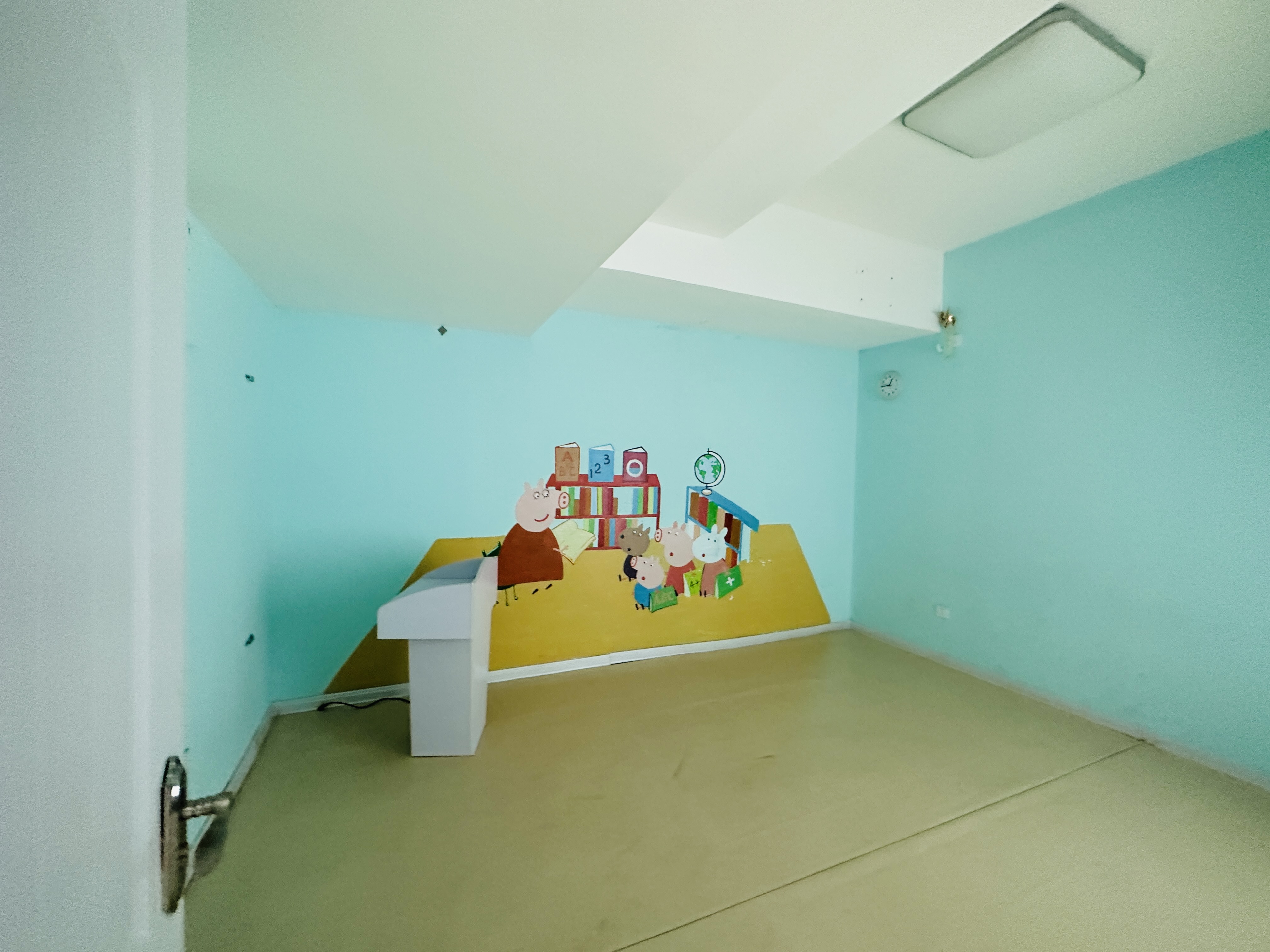 华贸大厦(华贸花苑) 3室1厅1卫 109.0万 华贸大厦(华贸花苑) 3室1厅1卫 109.0万卧室