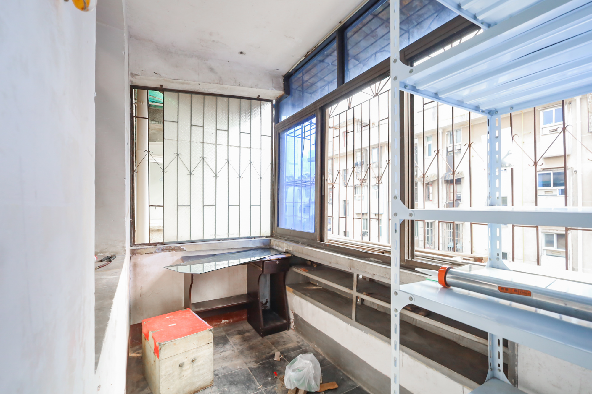 老鸦冲社区  1室1厅1卫   36.80万阳台