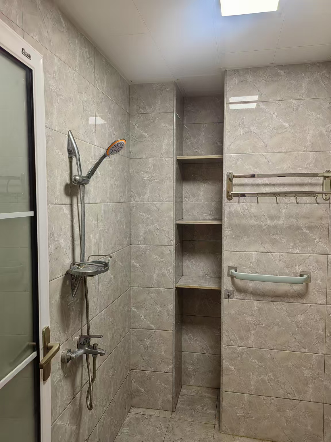 润和紫郡一期 1室1厅1卫 1300.0元/月 润和紫郡一期 1室1厅1卫 1300.0元/月室内图