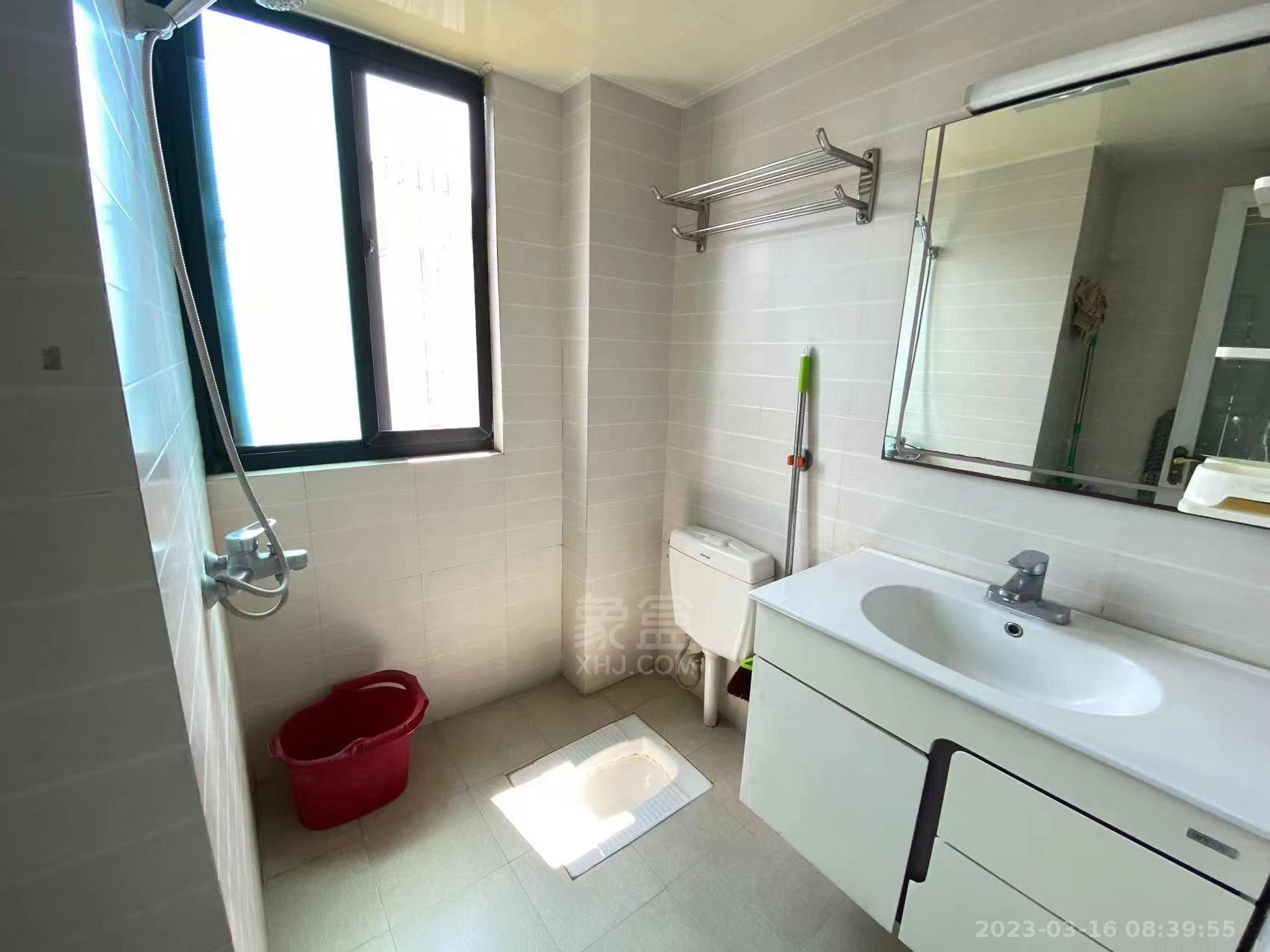 枫溪花园 2室2厅1卫 1200.0元/月 枫溪花园 2室2厅1卫 1200.0元/月室内图