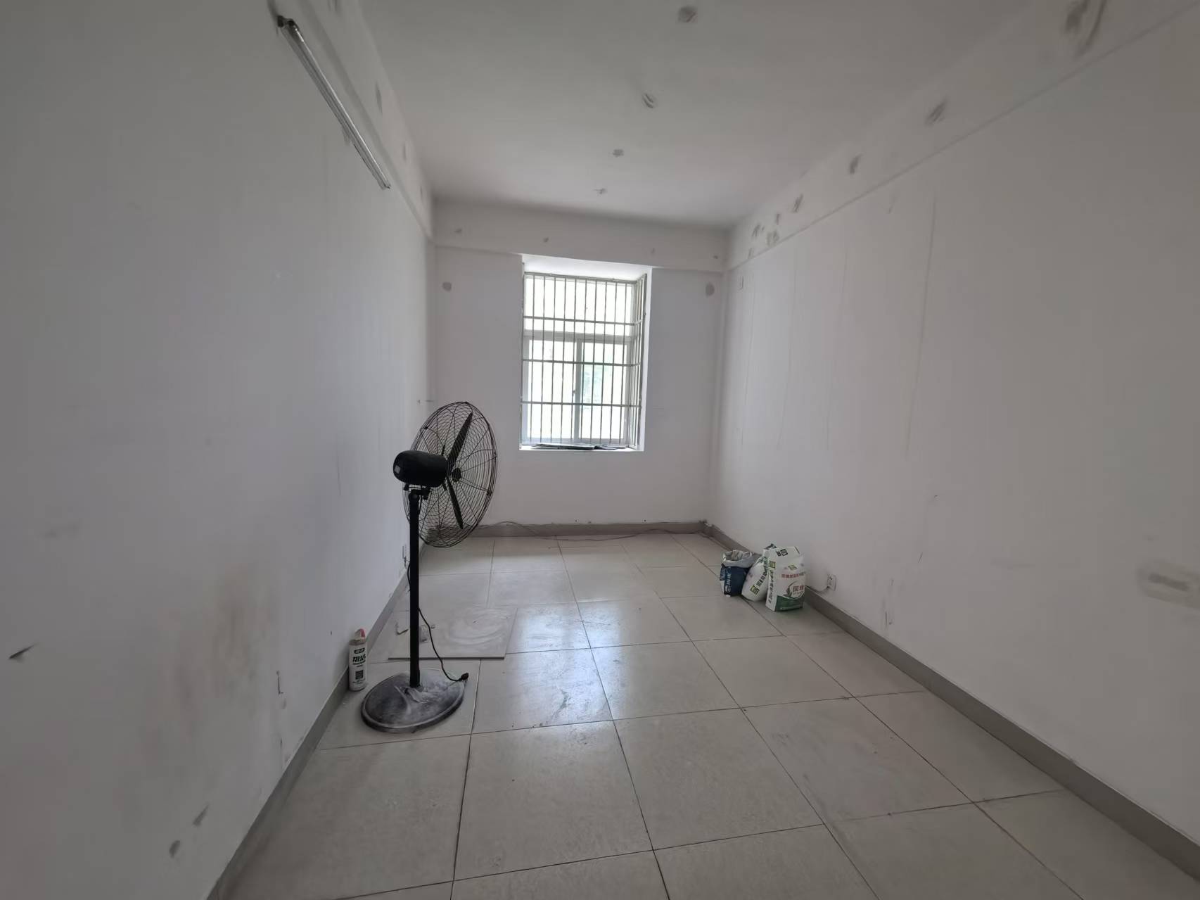 七彩阳光 3室2厅2卫 122.0万 七彩阳光 3室2厅2卫 122.0万室内图