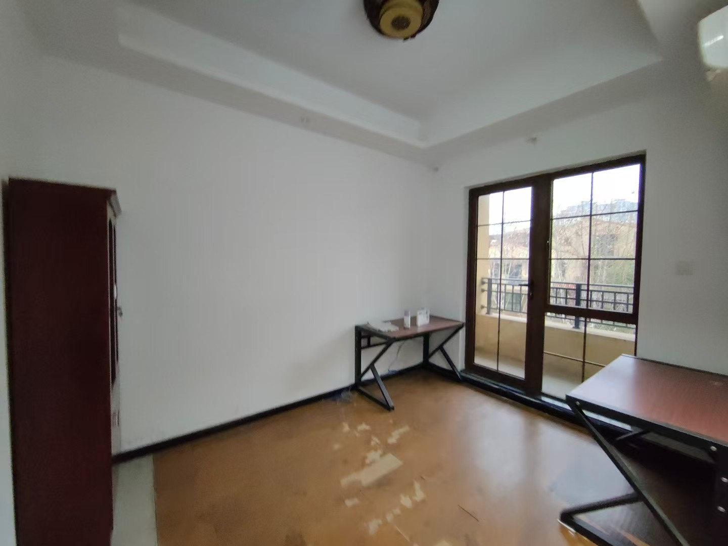 托斯卡纳别墅  5室2厅2卫    7000.0元/月 托斯卡纳别墅  5室2厅2卫    7000.0元/月室内图