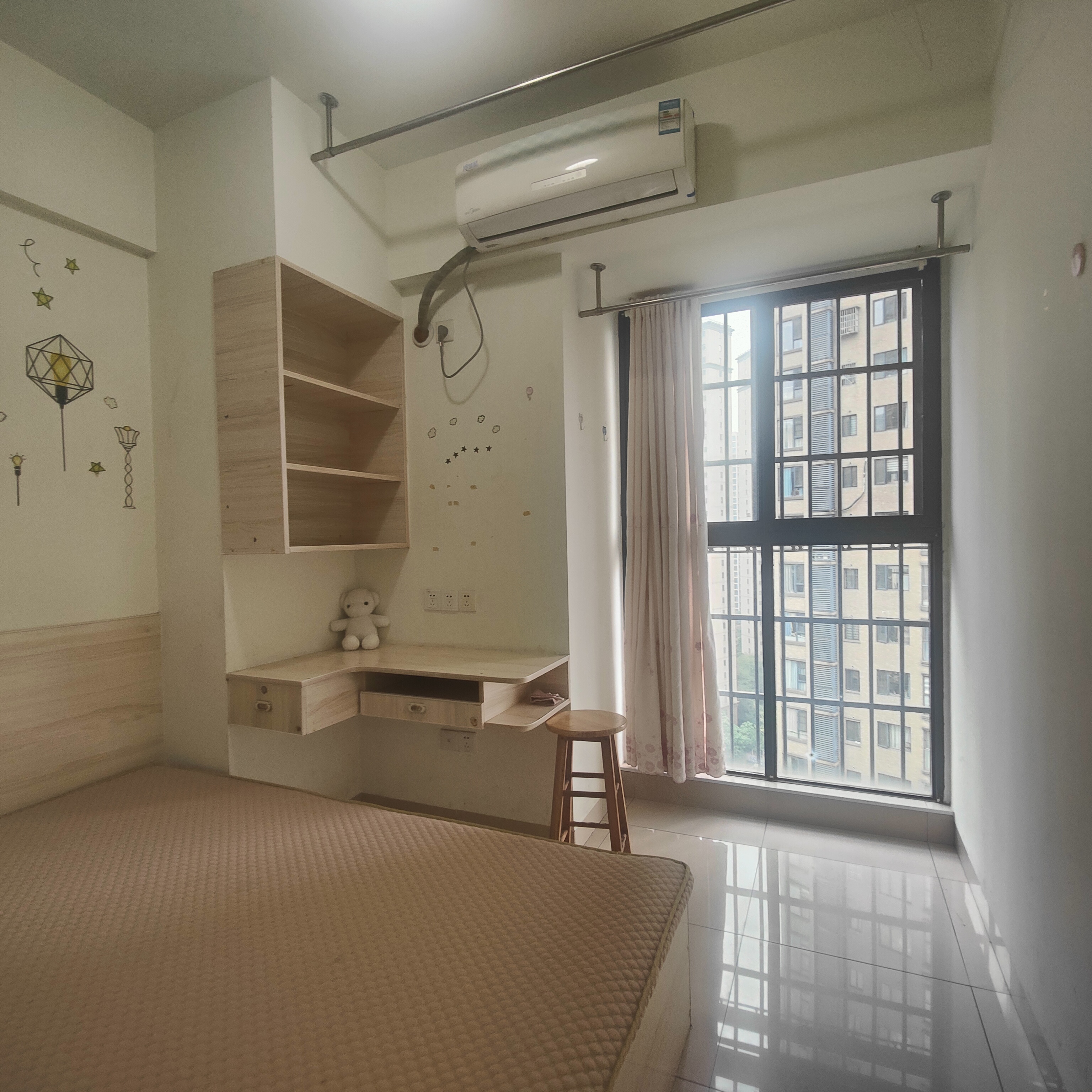 中建御山和苑 2室2厅1卫 27.0万 中建御山和苑 2室2厅1卫 27.0万室内图