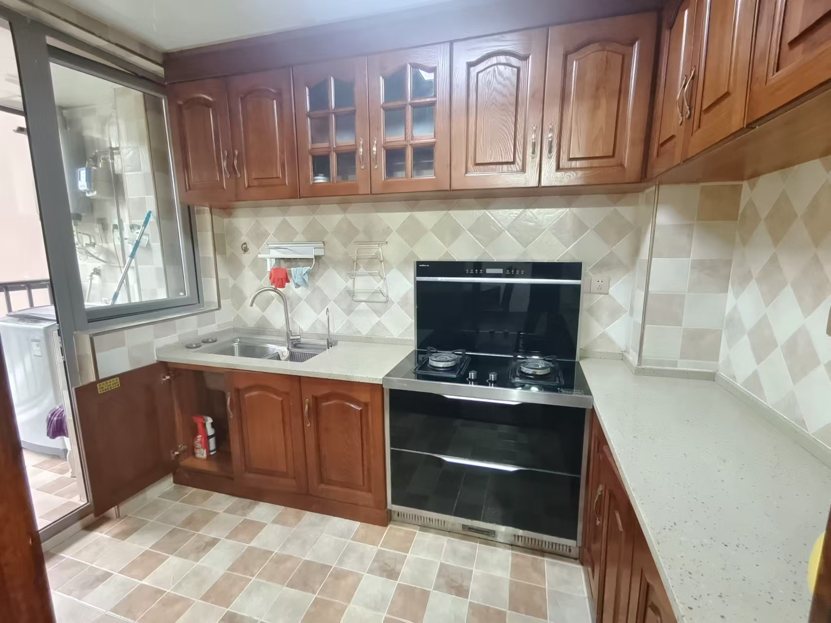 怡海星城 3室2厅2卫 2100.0元/月 怡海星城 3室2厅2卫 2100.0元/月室内图