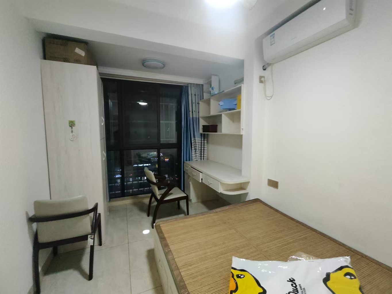 金轮翡翠名园 3室2厅1卫 1900.0元/月 金轮翡翠名园 3室2厅1卫 1900.0元/月室内图