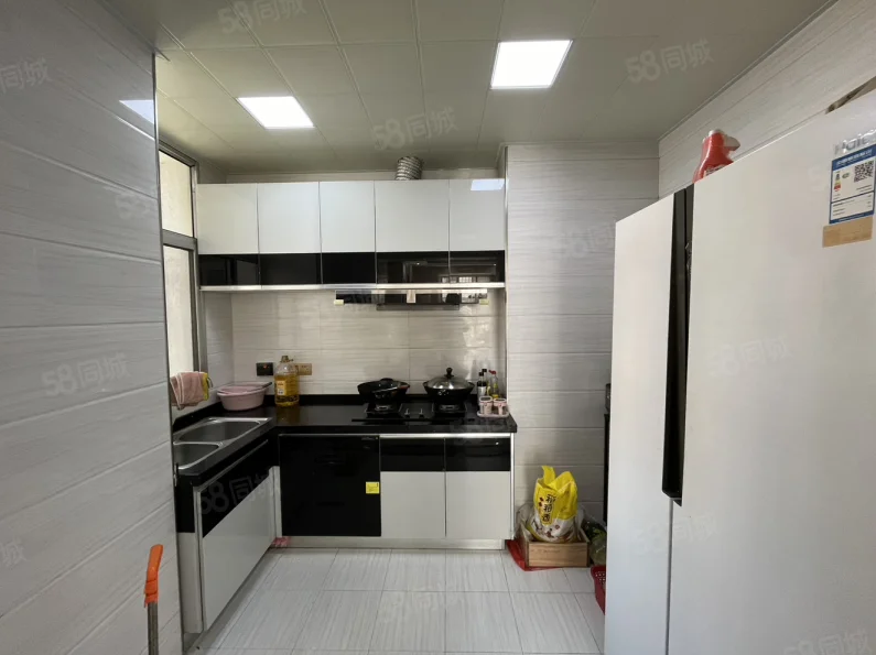 山水名苑 3室2厅2卫 66.8万 山水名苑 3室2厅2卫 66.8万室内图