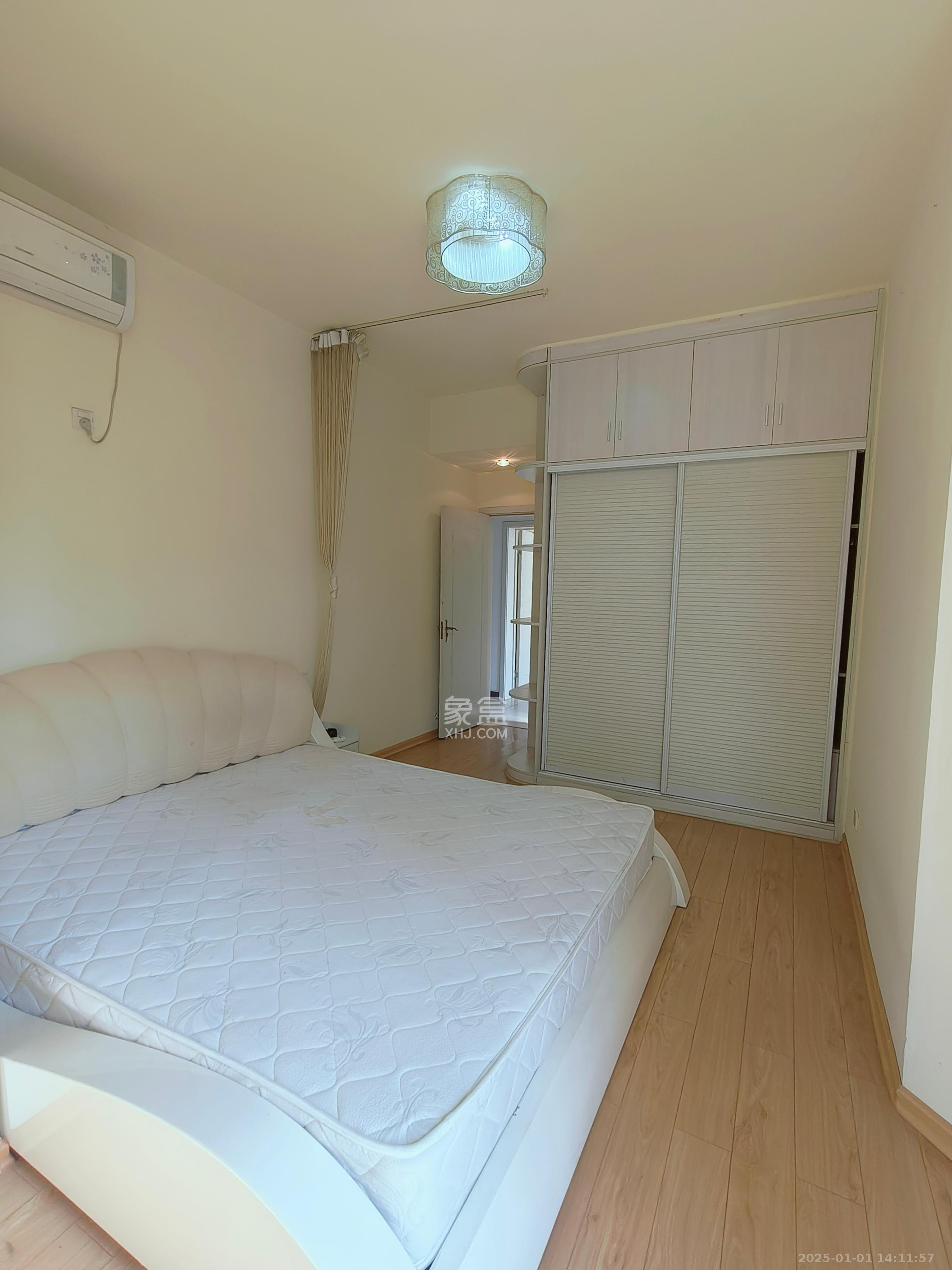 山水湾  2室2厅1卫   1600.00元/月室内图