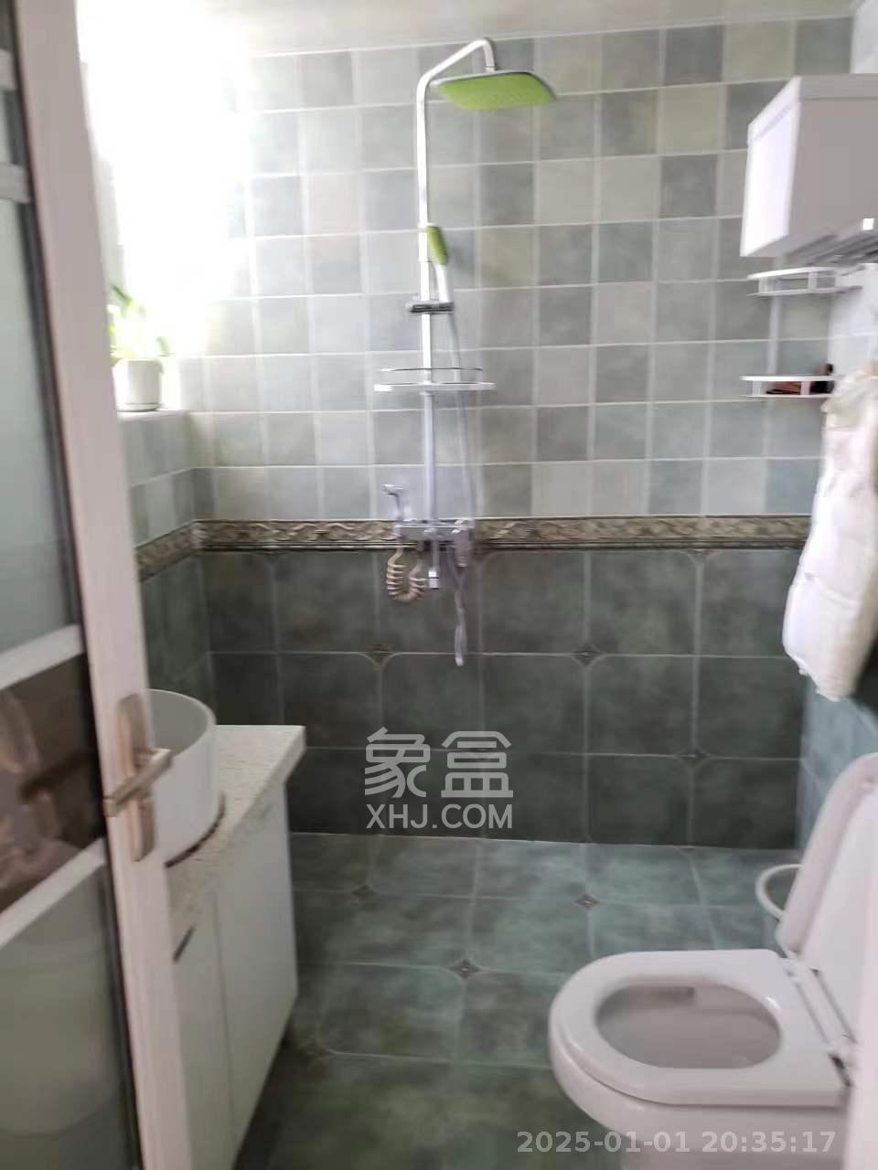 锦湘国际星城二期(锦雅苑) 3室2厅1卫 2800.0元/月 锦湘国际星城二期(锦雅苑) 3室2厅1卫 2800.0元/月室内图