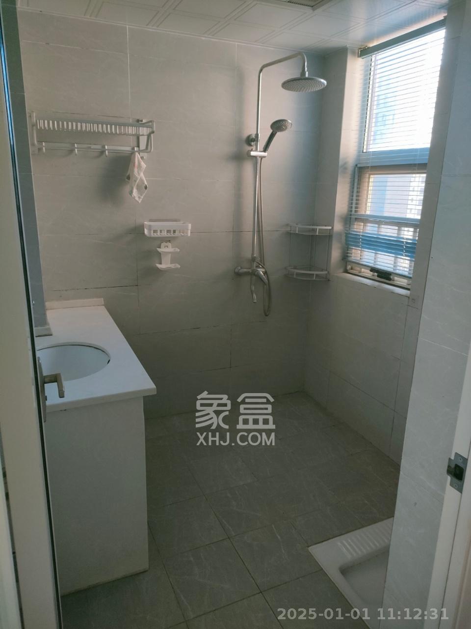 五矿万境水岸二期(五矿万境水岸和苑)  3室2厅1卫    3000.0元/月 五矿万境水岸二期(五矿万境水岸和苑)  3室2厅1卫    3000.0元/月室内图