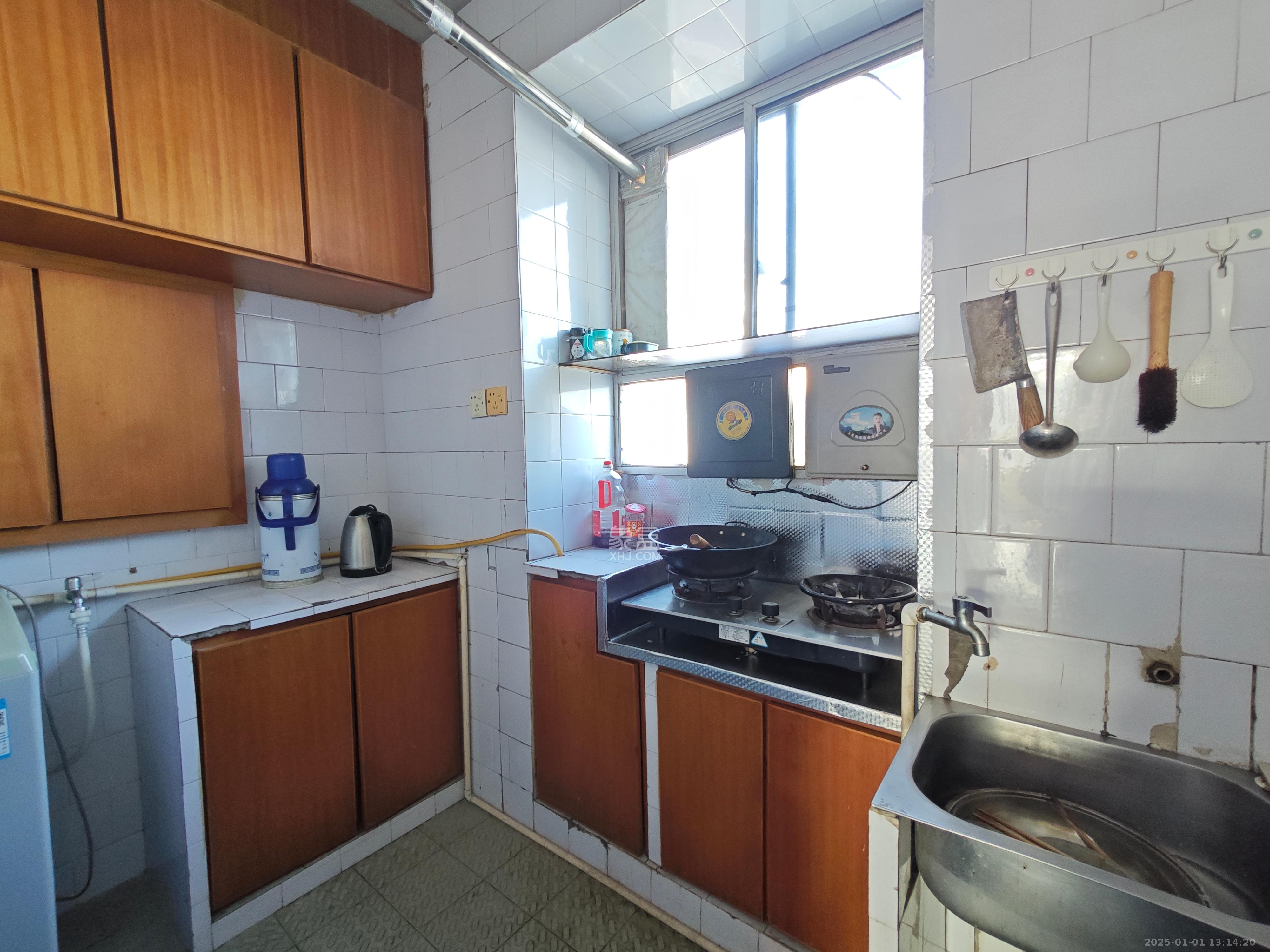 雨花区线材宿舍(莱特尔事业集团小区) 2室1厅1卫 1300.0元/月 雨花区线材宿舍(莱特尔事业集团小区) 2室1厅1卫 1300.0元/月室内图