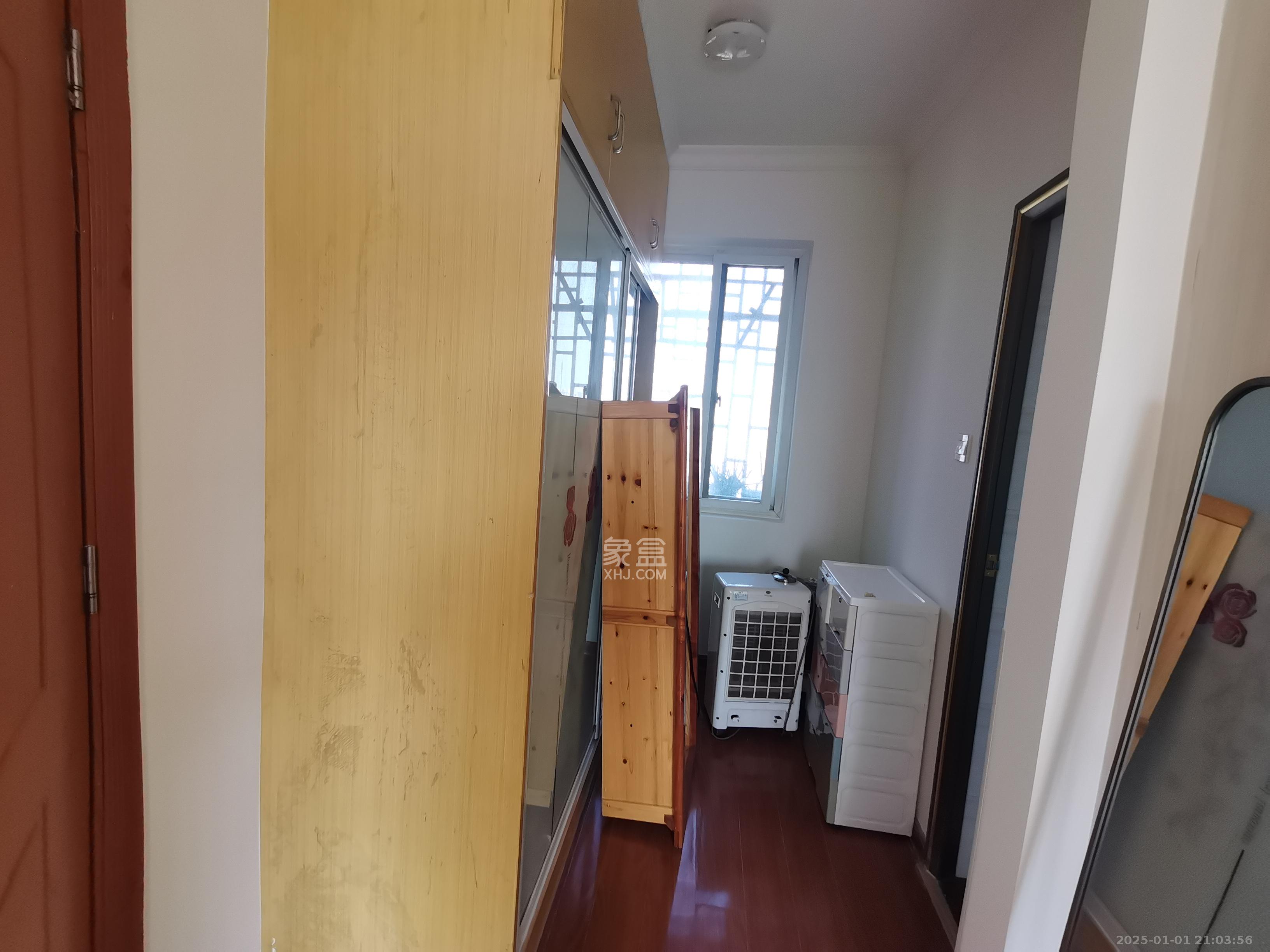 中悦领秀金都 3室2厅2卫 2000.0元/月 中悦领秀金都 3室2厅2卫 2000.0元/月室内图