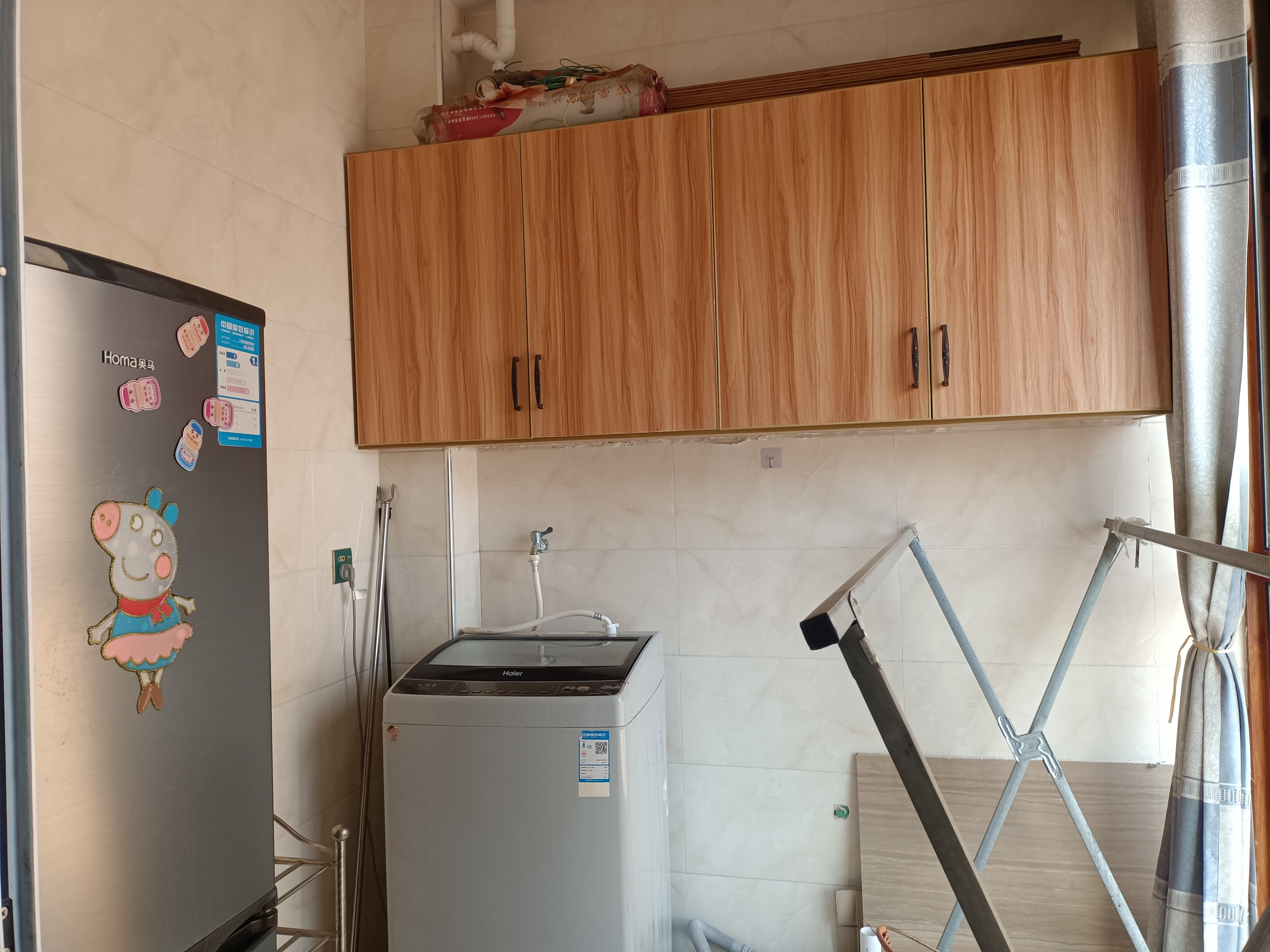 天地人和  4室2厅2卫    2500.0元/月室内图