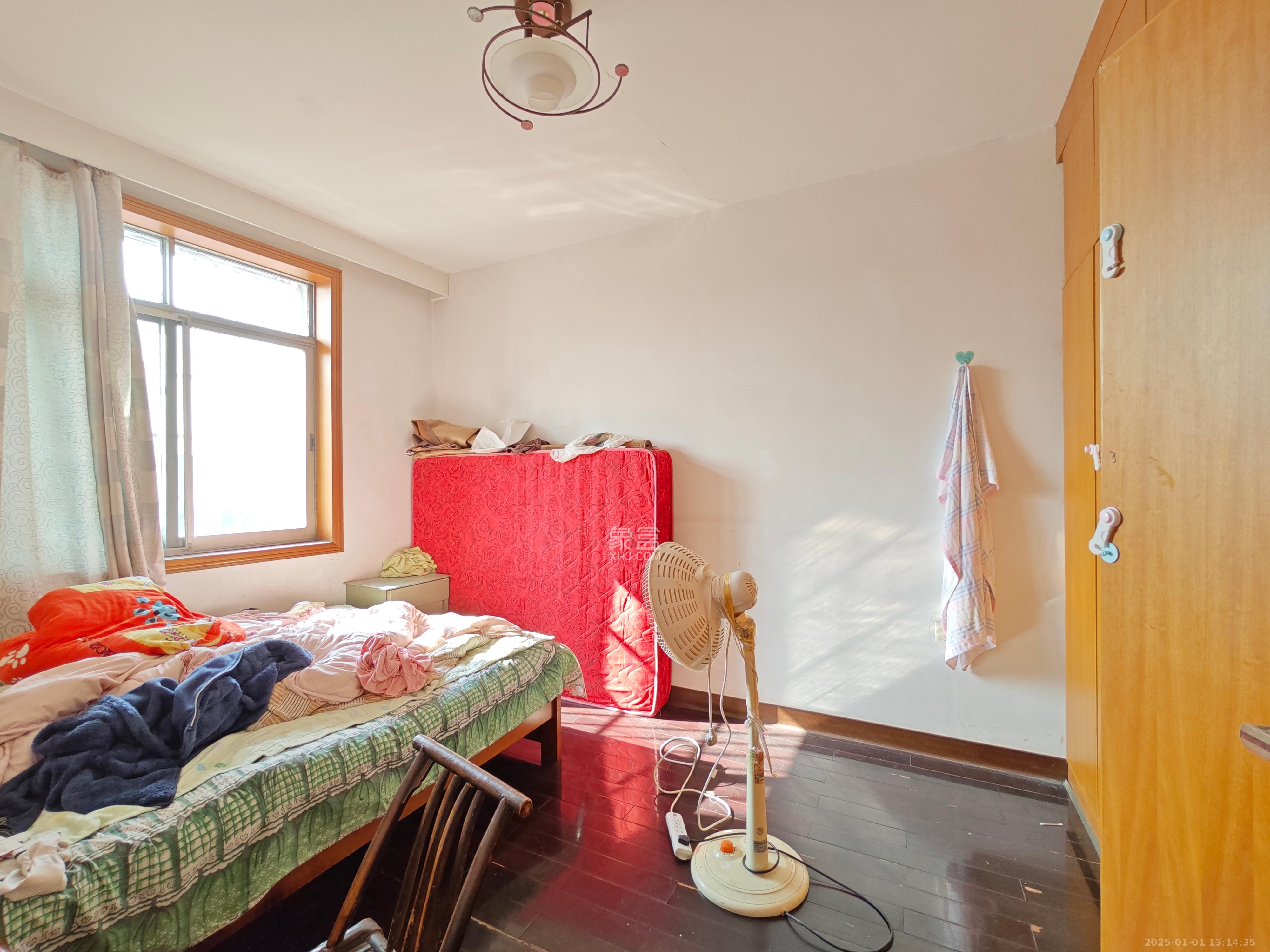 雨花区线材宿舍(莱特尔事业集团小区) 2室1厅1卫 1300.0元/月 雨花区线材宿舍(莱特尔事业集团小区) 2室1厅1卫 1300.0元/月室内图