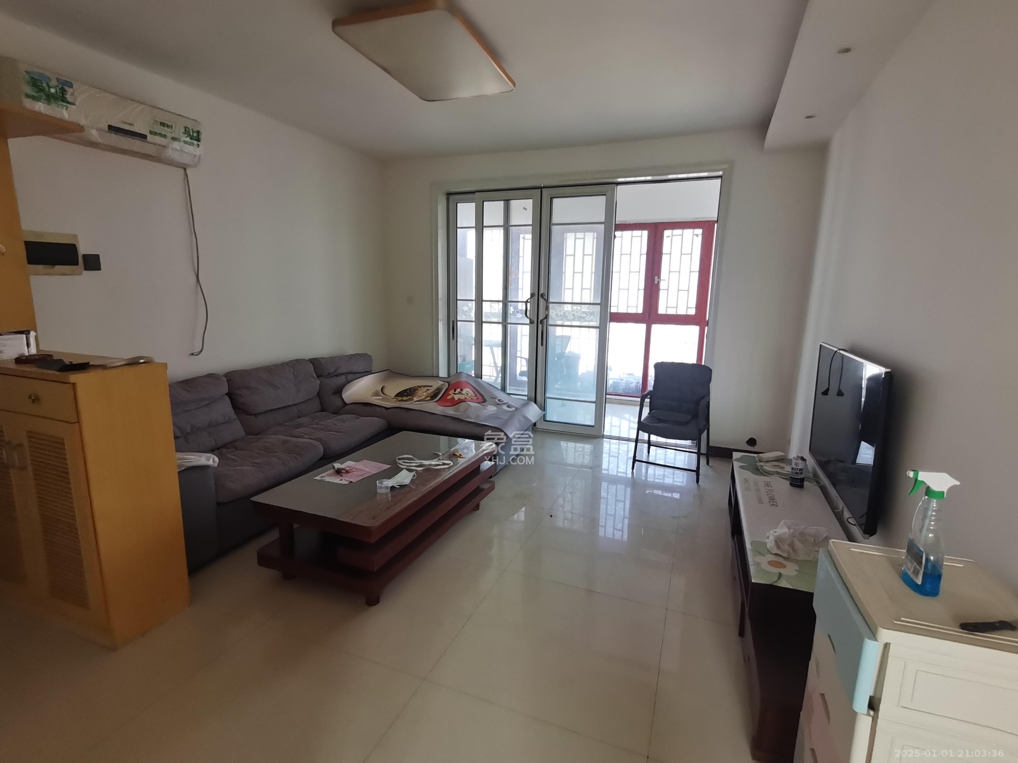 中悦领秀金都 3室2厅2卫 2000.0元/月 中悦领秀金都 3室2厅2卫 2000.0元/月室内图