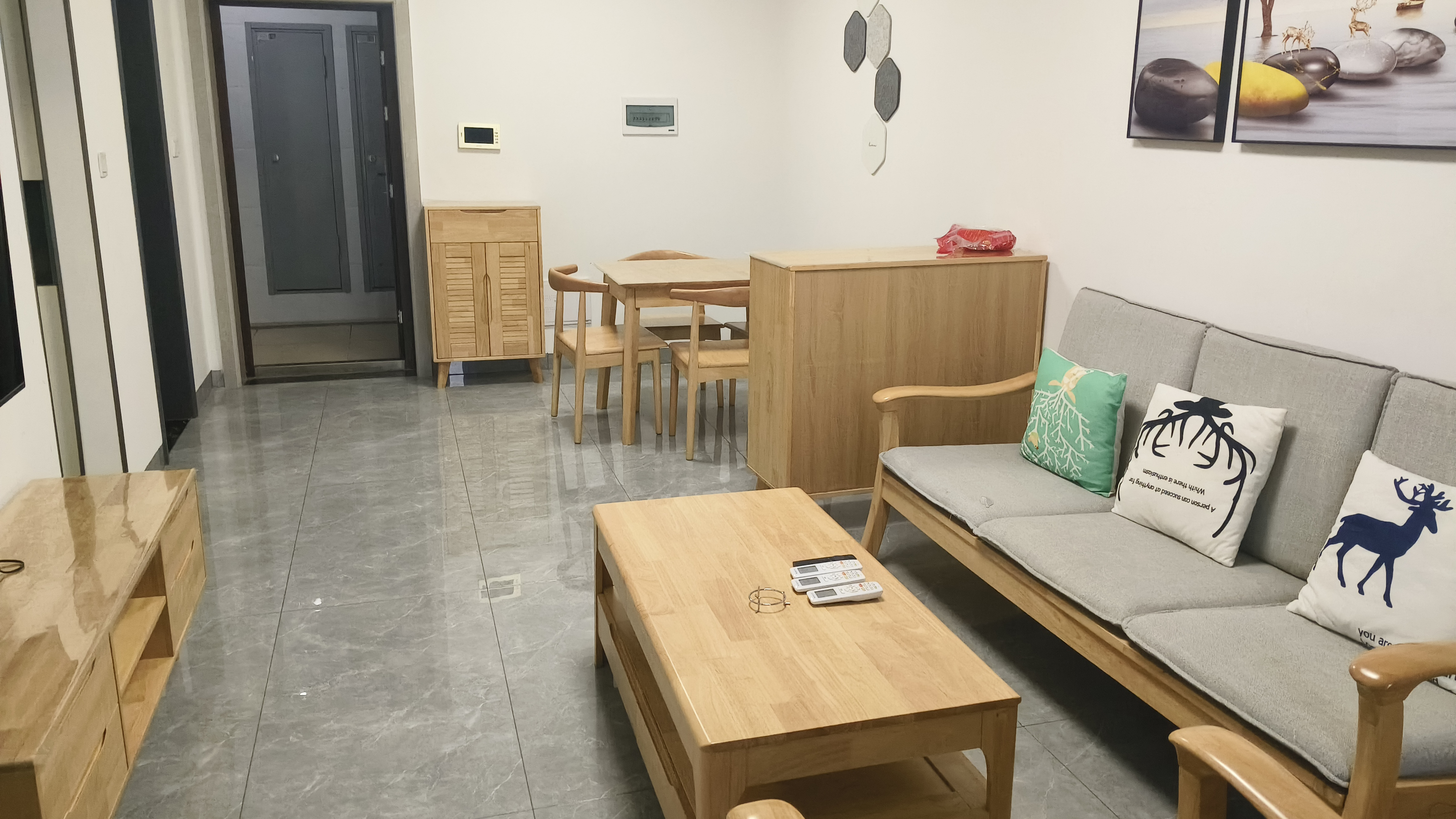 锦绣贤苑  2室2厅1卫   1800.00元/月室内图