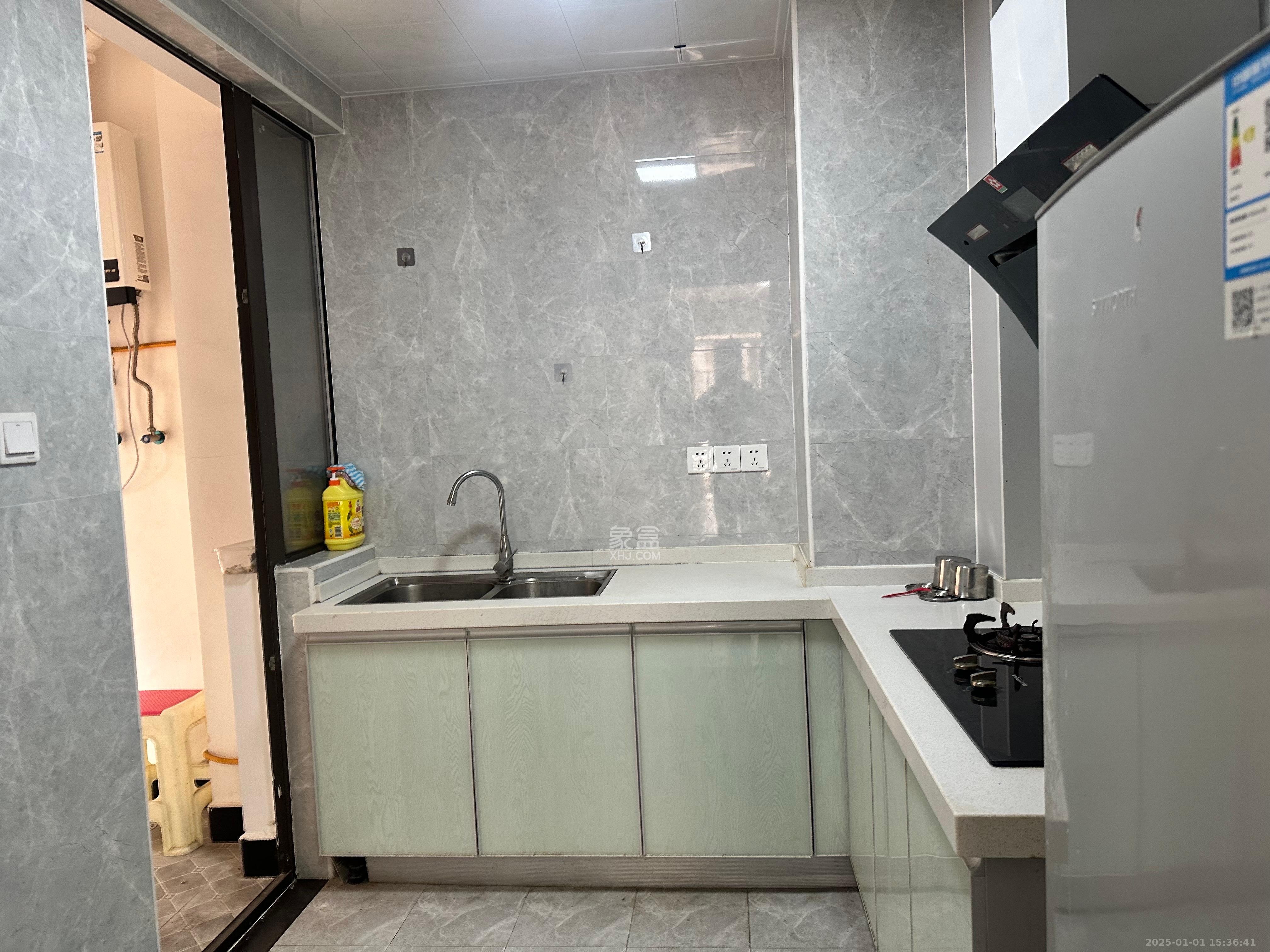 润和长郡(润和紫郡二三期) 3室2厅1卫 1750.0元/月 润和长郡(润和紫郡二三期) 3室2厅1卫 1750.0元/月室内图