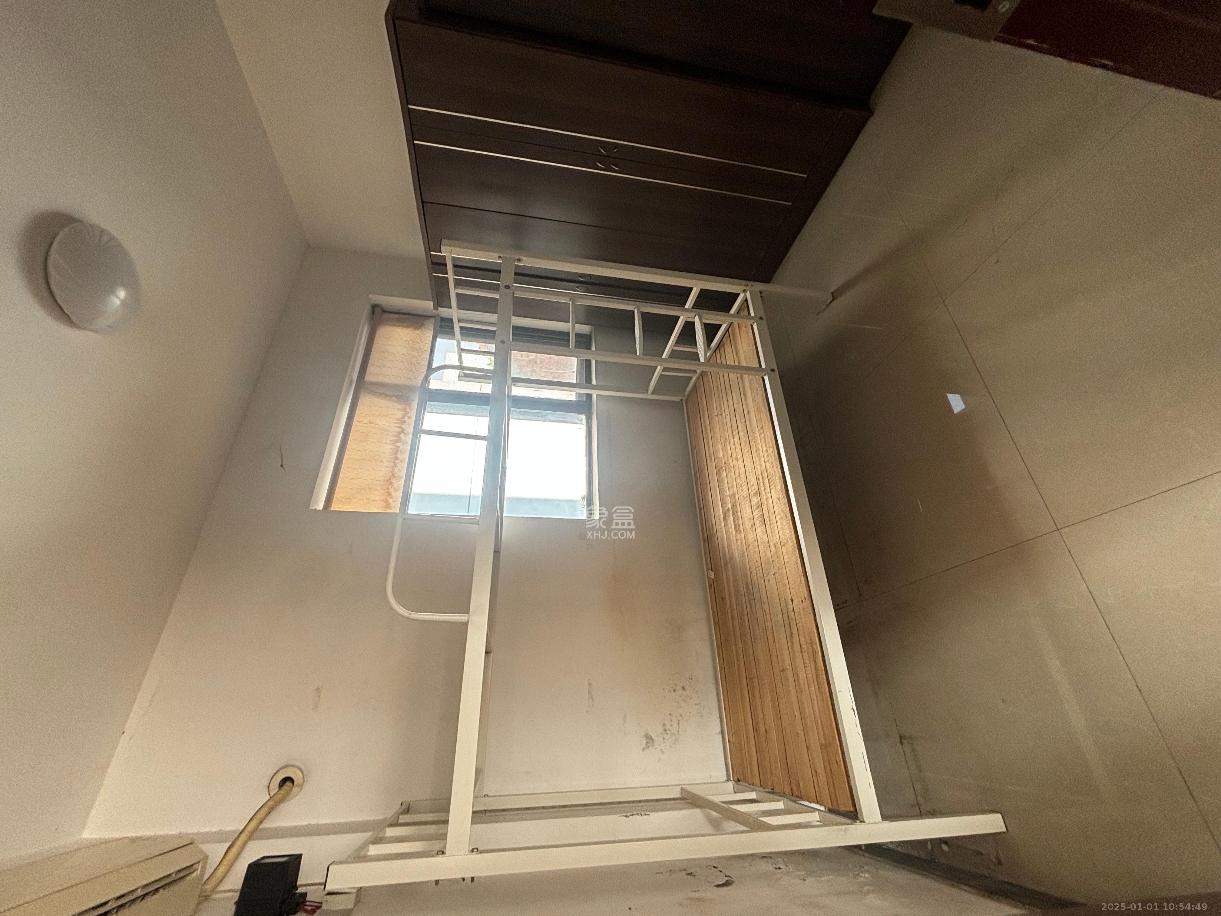 湘域中央 3室2厅2卫 4800.0元/月 湘域中央 3室2厅2卫 4800.0元/月室内图