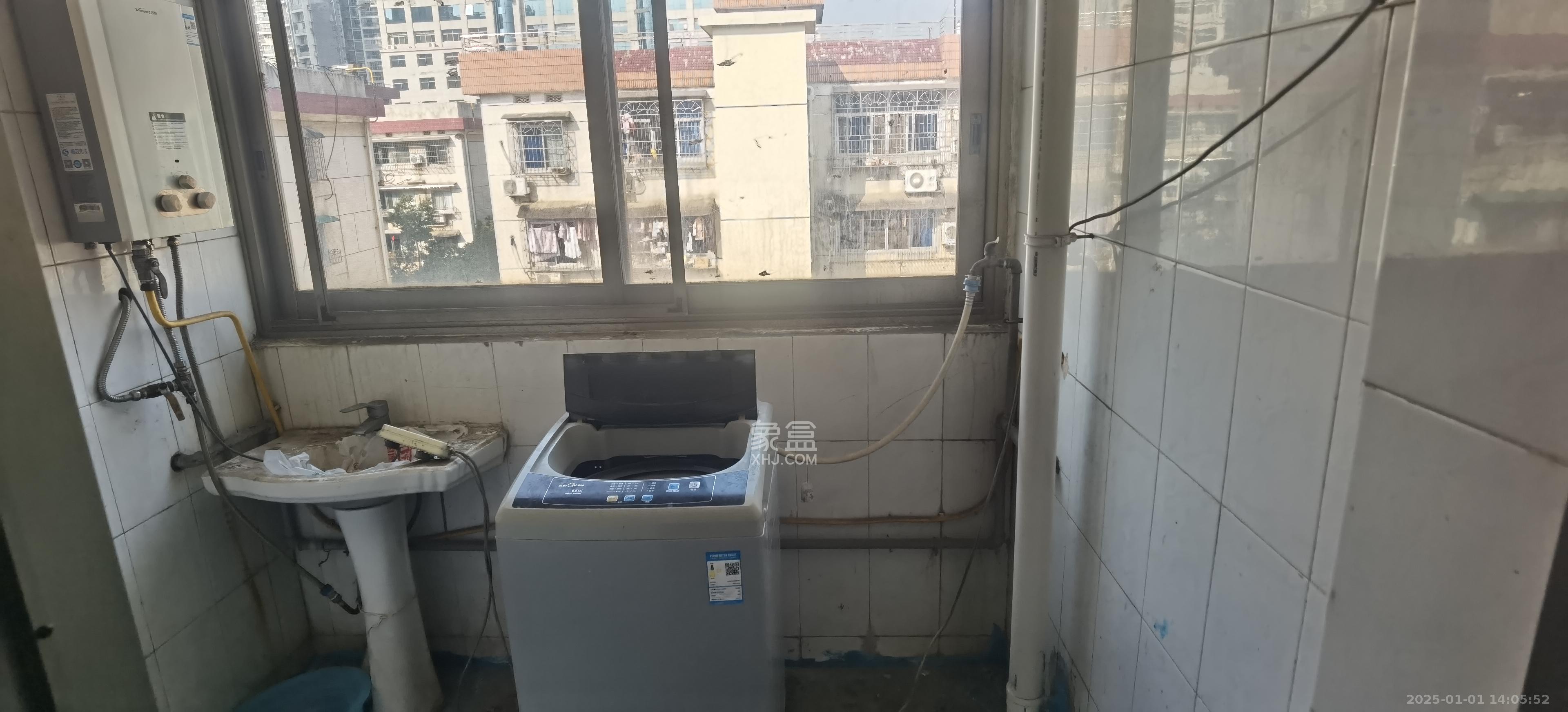 金星小区 3室2厅2卫 2000.0元/月 金星小区 3室2厅2卫 2000.0元/月室内图