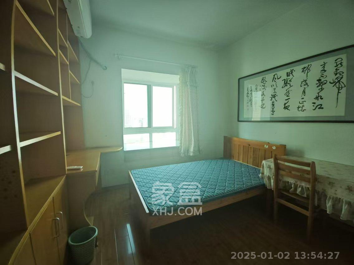 格林星城 3室2厅2卫 2400.0元/月 格林星城 3室2厅2卫 2400.0元/月室内图