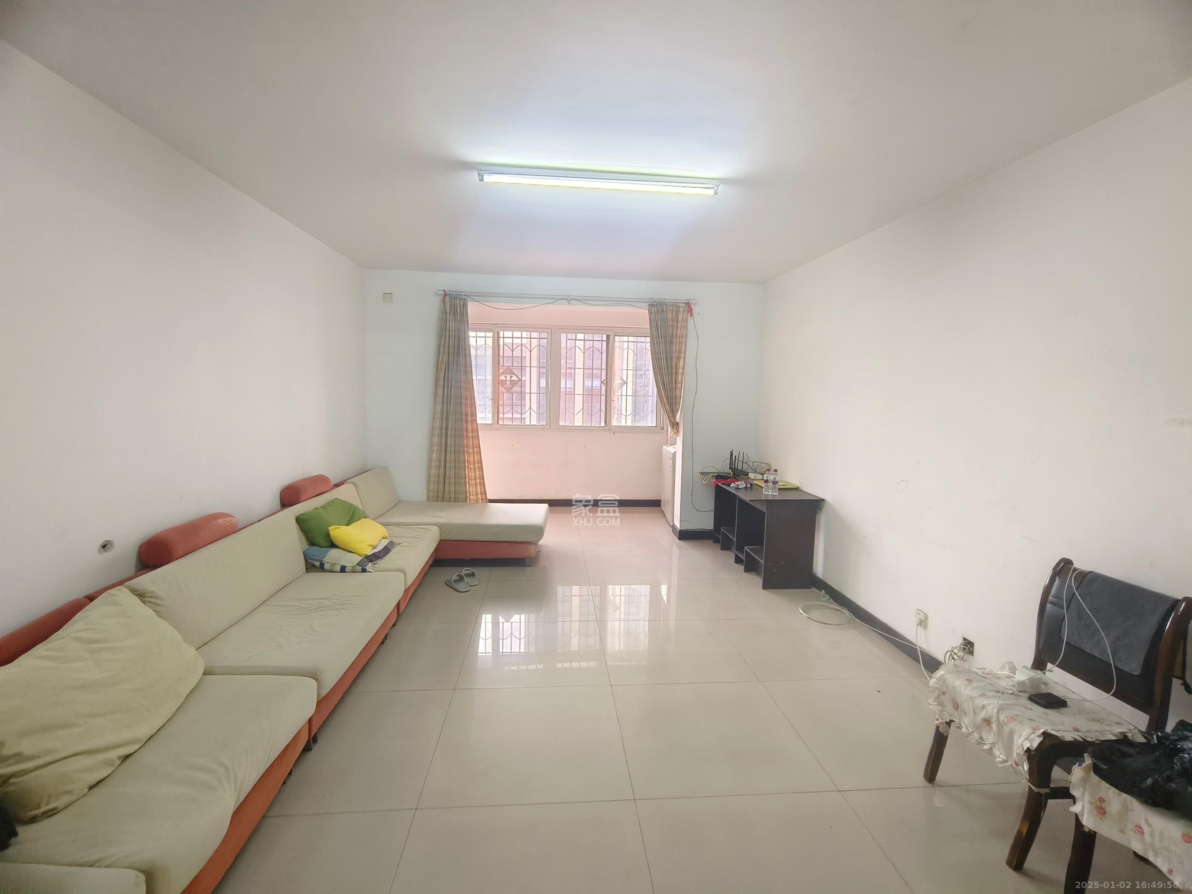 丰园(中山小区)  3室2厅2卫    1900.0元/月 丰园(中山小区)  3室2厅2卫    1900.0元/月室内图