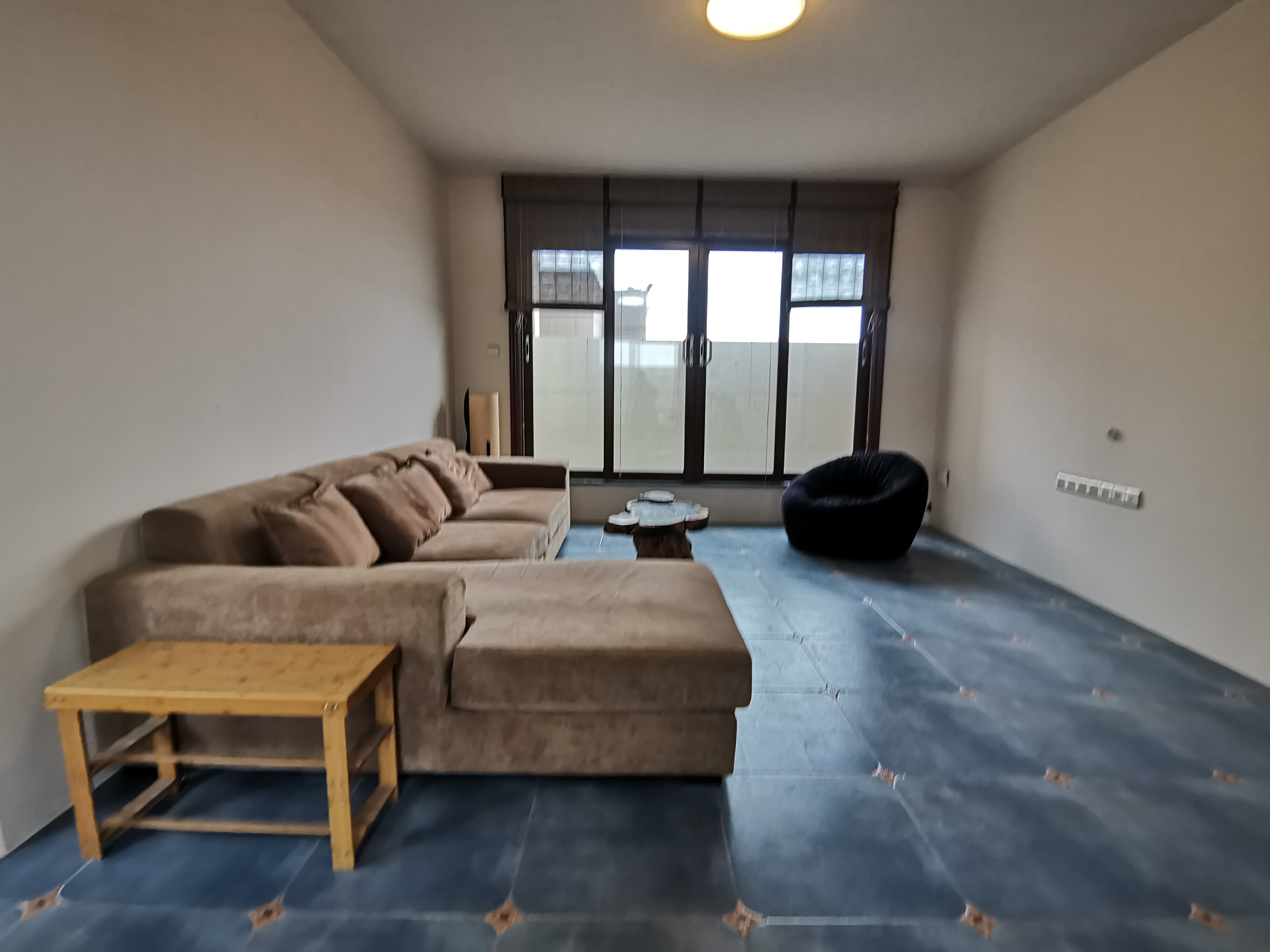 金益紫檀  3室2厅2卫    1800.0元/月 金益紫檀  3室2厅2卫    1800.0元/月室内图