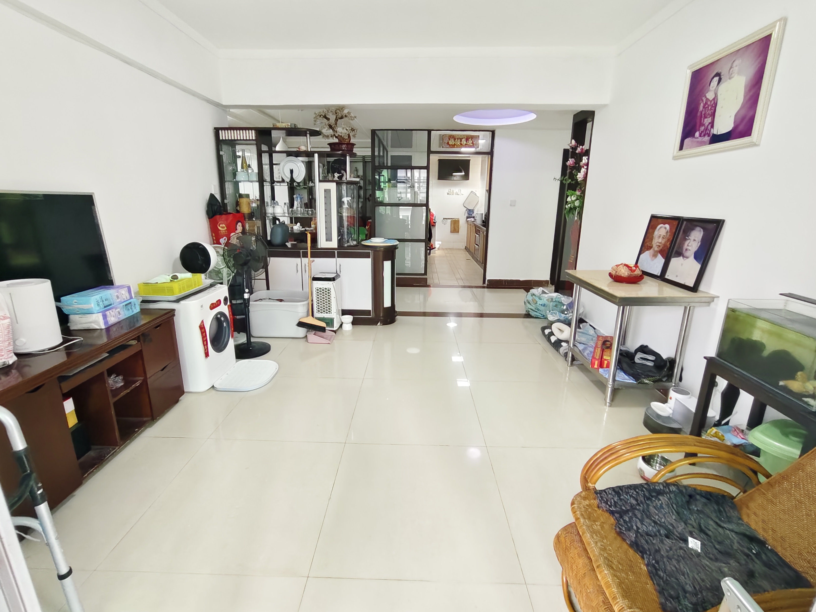 京江广场  4室2厅2卫    4700.0元/月 京江广场  4室2厅2卫    4700.0元/月室内图