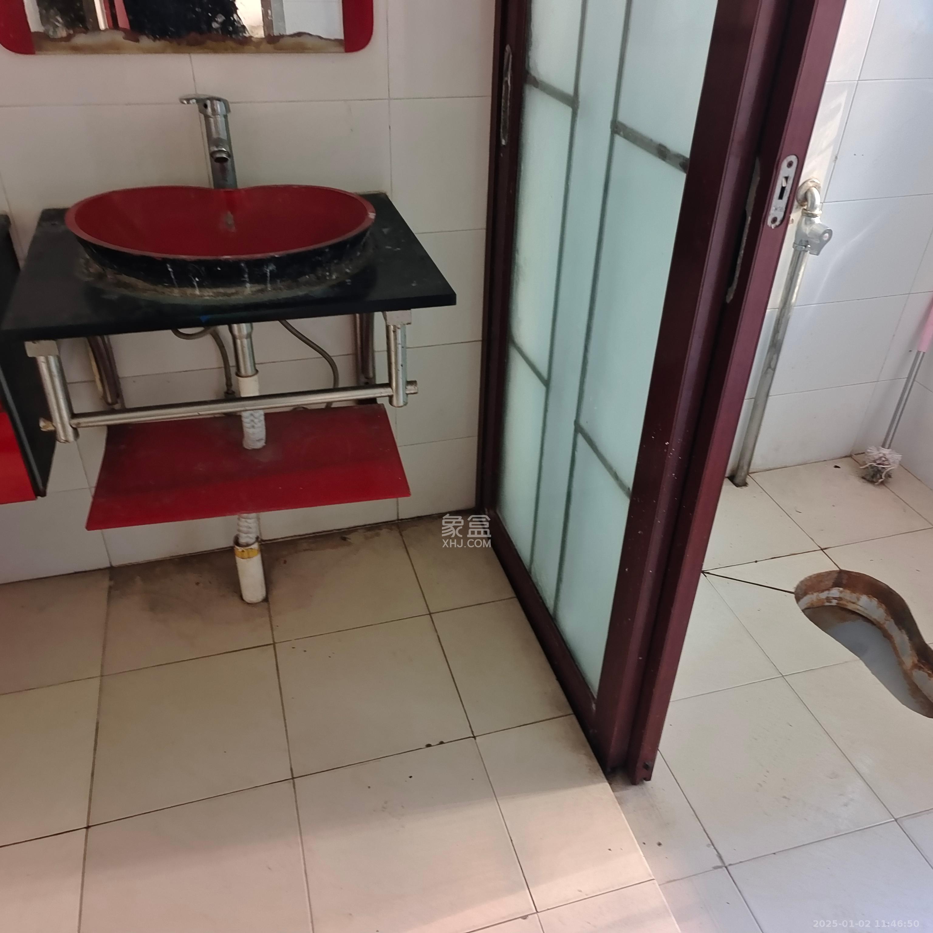 黄鹤小区1片 3室2厅1卫 1800.0元/月 黄鹤小区1片 3室2厅1卫 1800.0元/月室内图